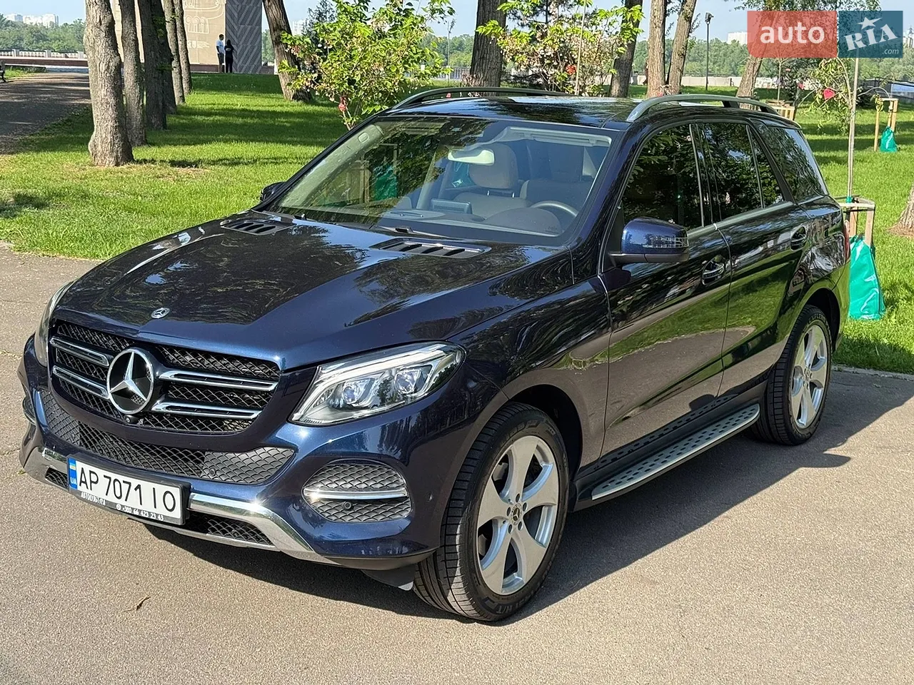 2016 Mercedes-Benz GLE - мініатюра 33