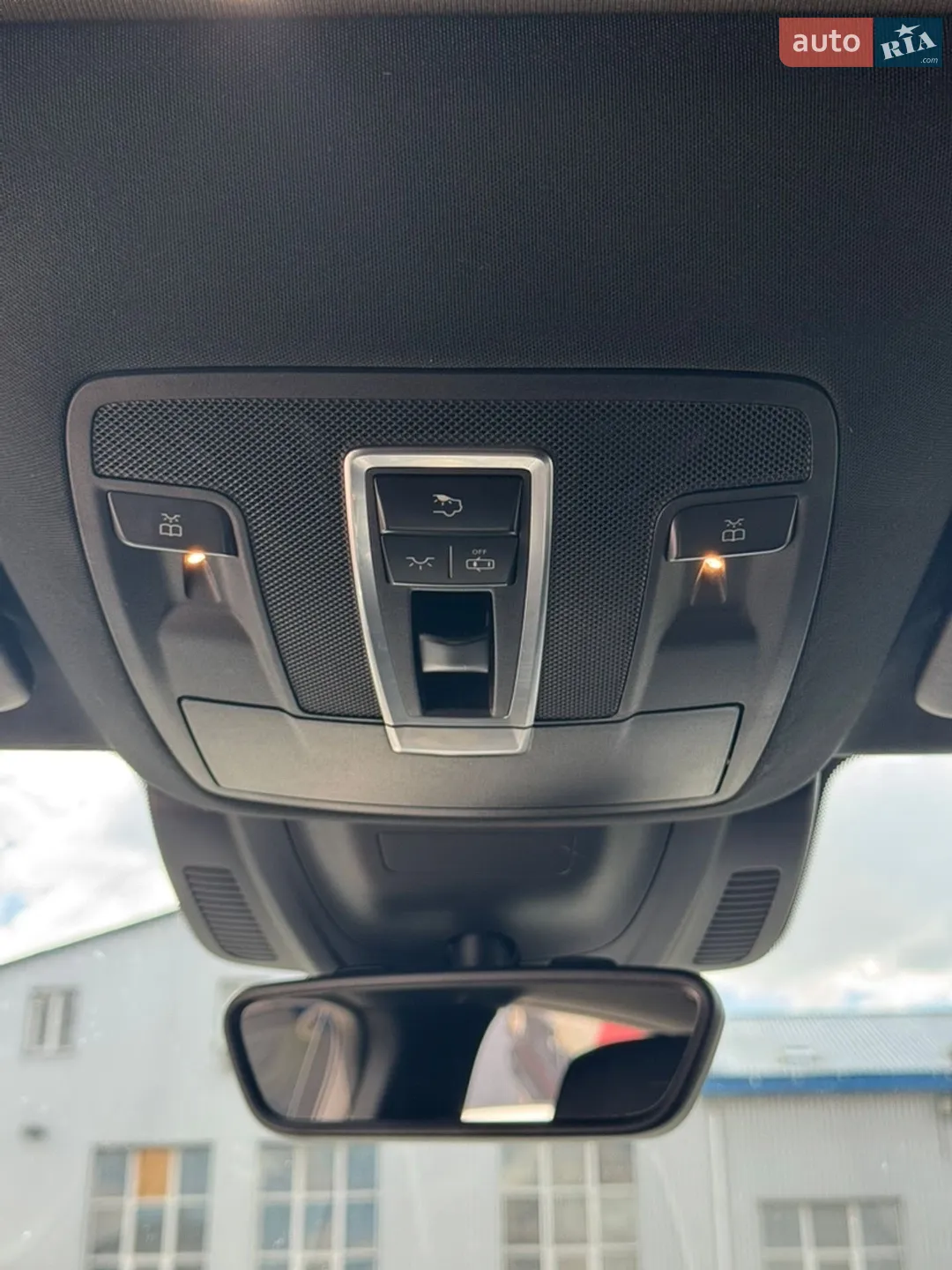 2018 Mercedes-Benz GLE - мініатюра 38