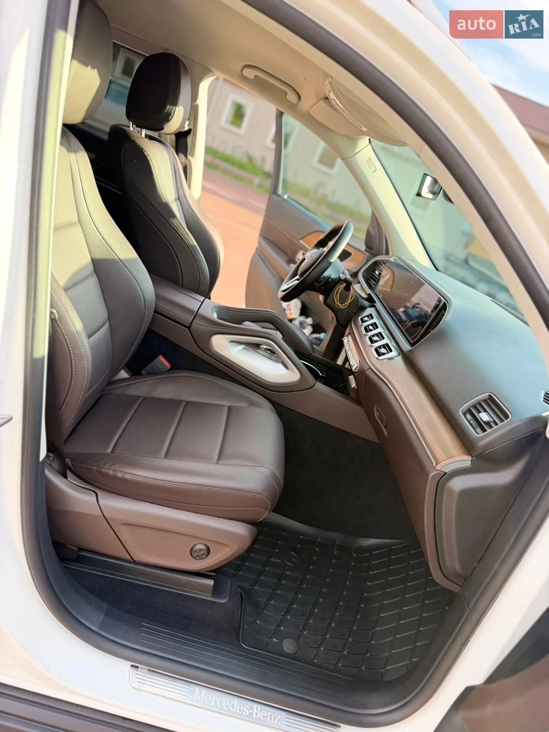 2022 Mercedes-Benz GLE - мініатюра 13