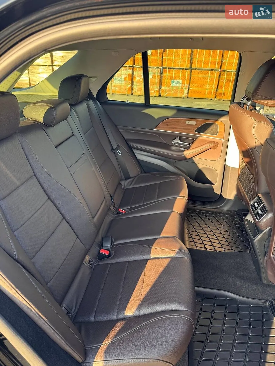 Mercedes-Benz GLE-Class 2021 VIN W1N1671091A591377 фото оголошення 11 з 14