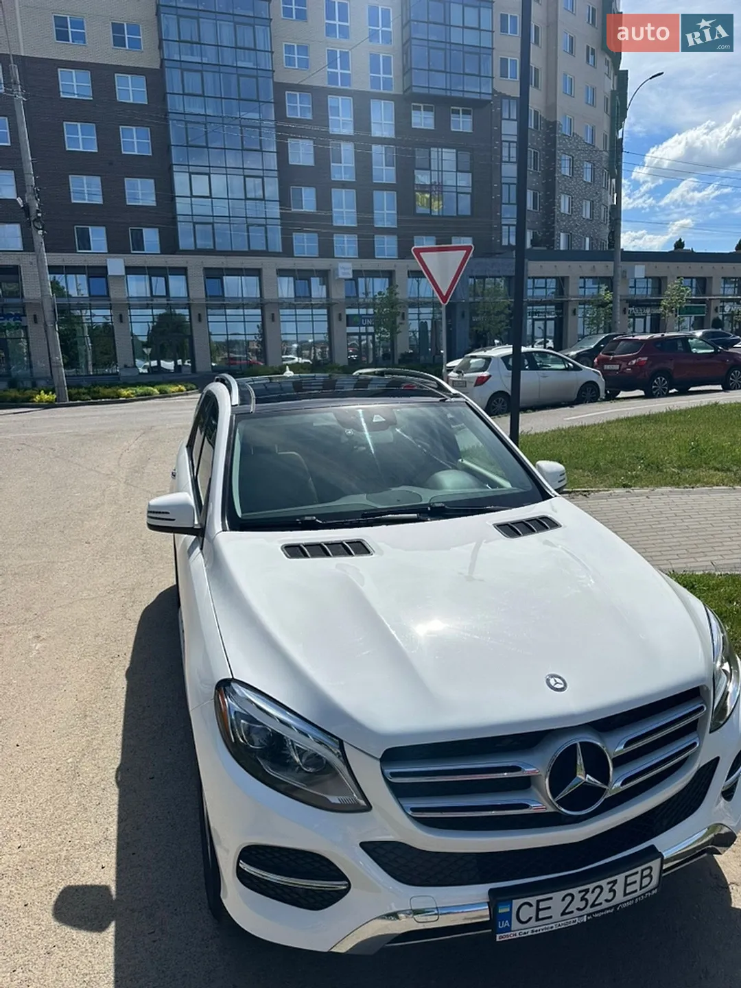 2016 Mercedes-Benz GLE - мініатюра 3