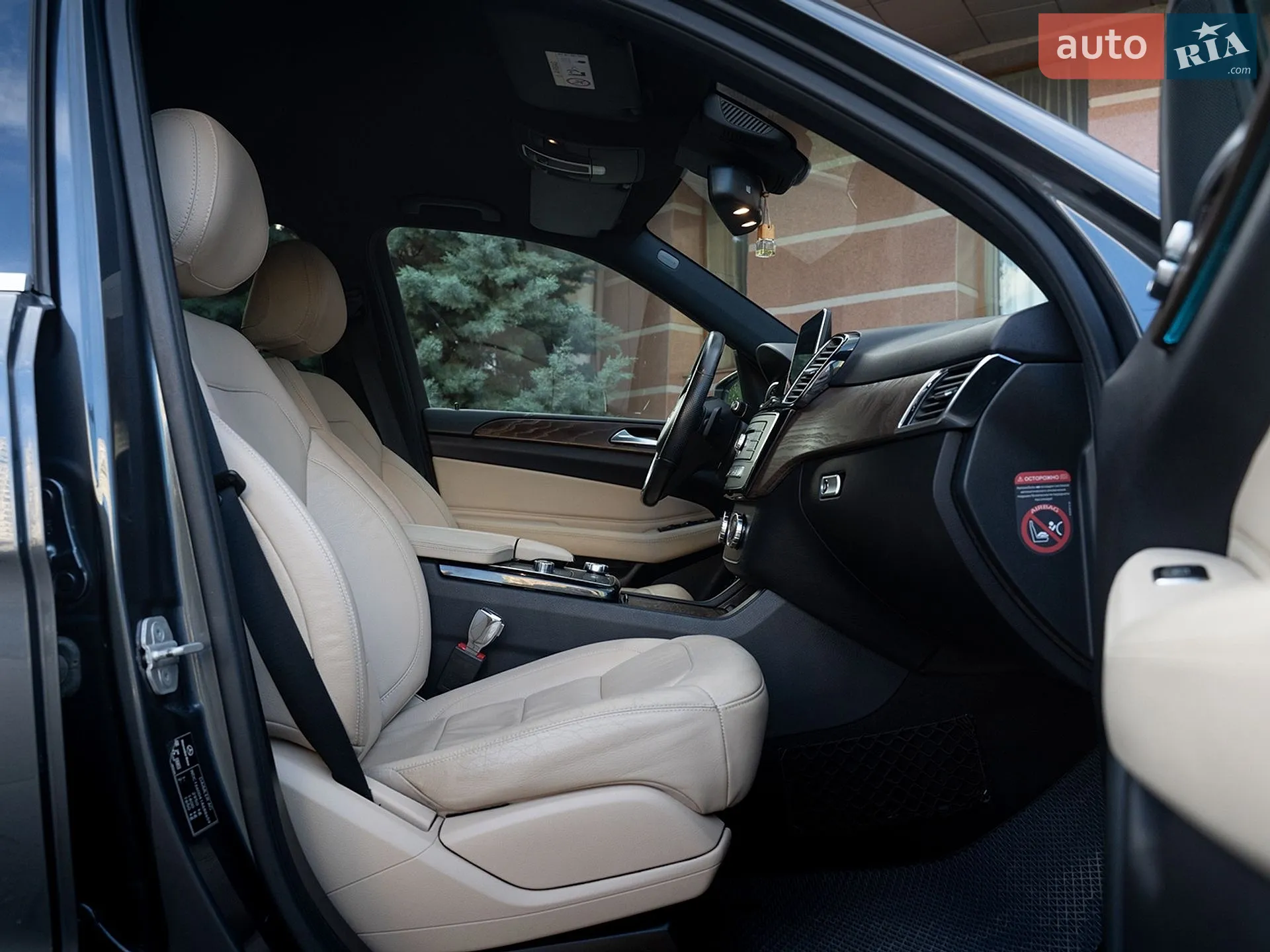 2015 Mercedes-Benz GLE - мініатюра 21