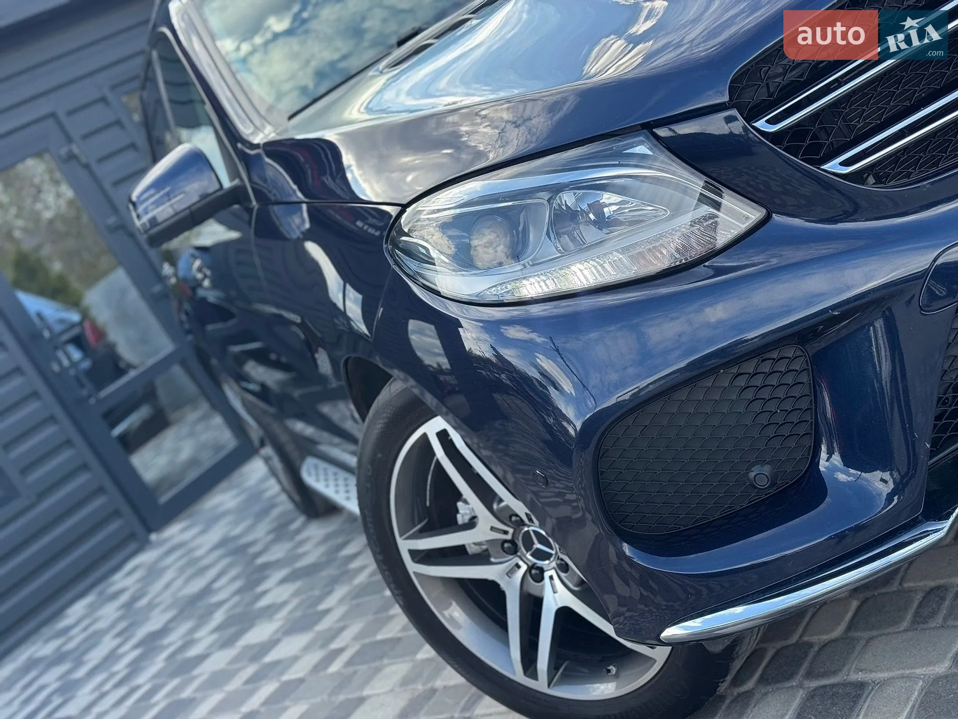2016 Mercedes-Benz GLE - мініатюра 35