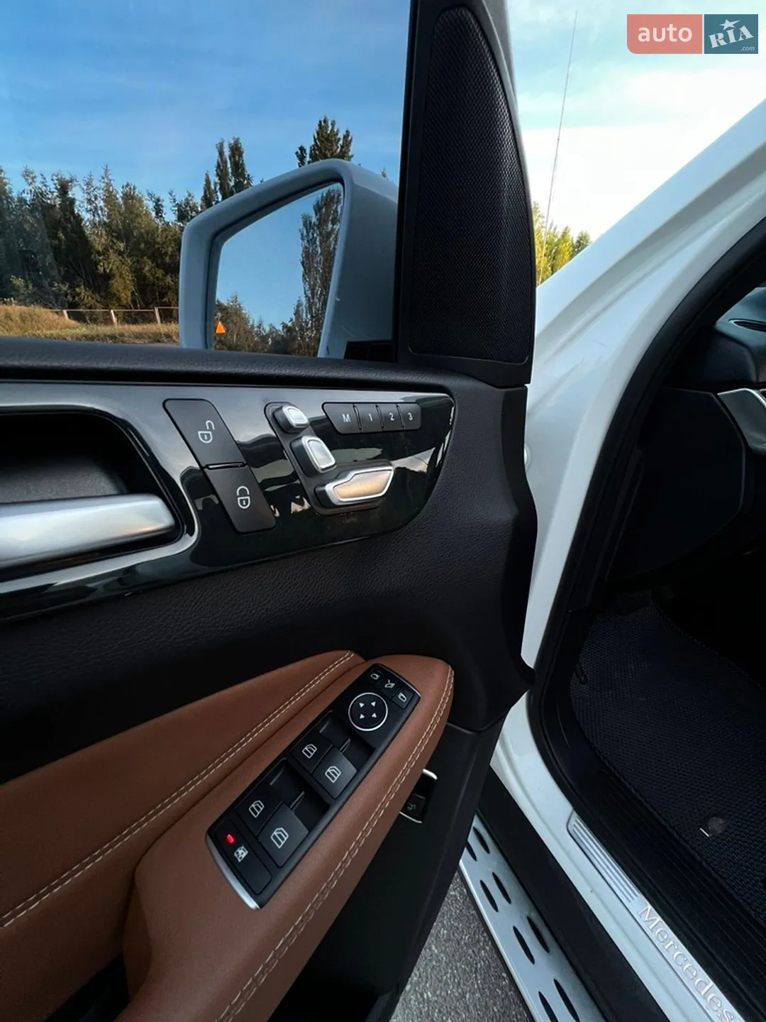 2016 Mercedes-Benz GLE - мініатюра 20