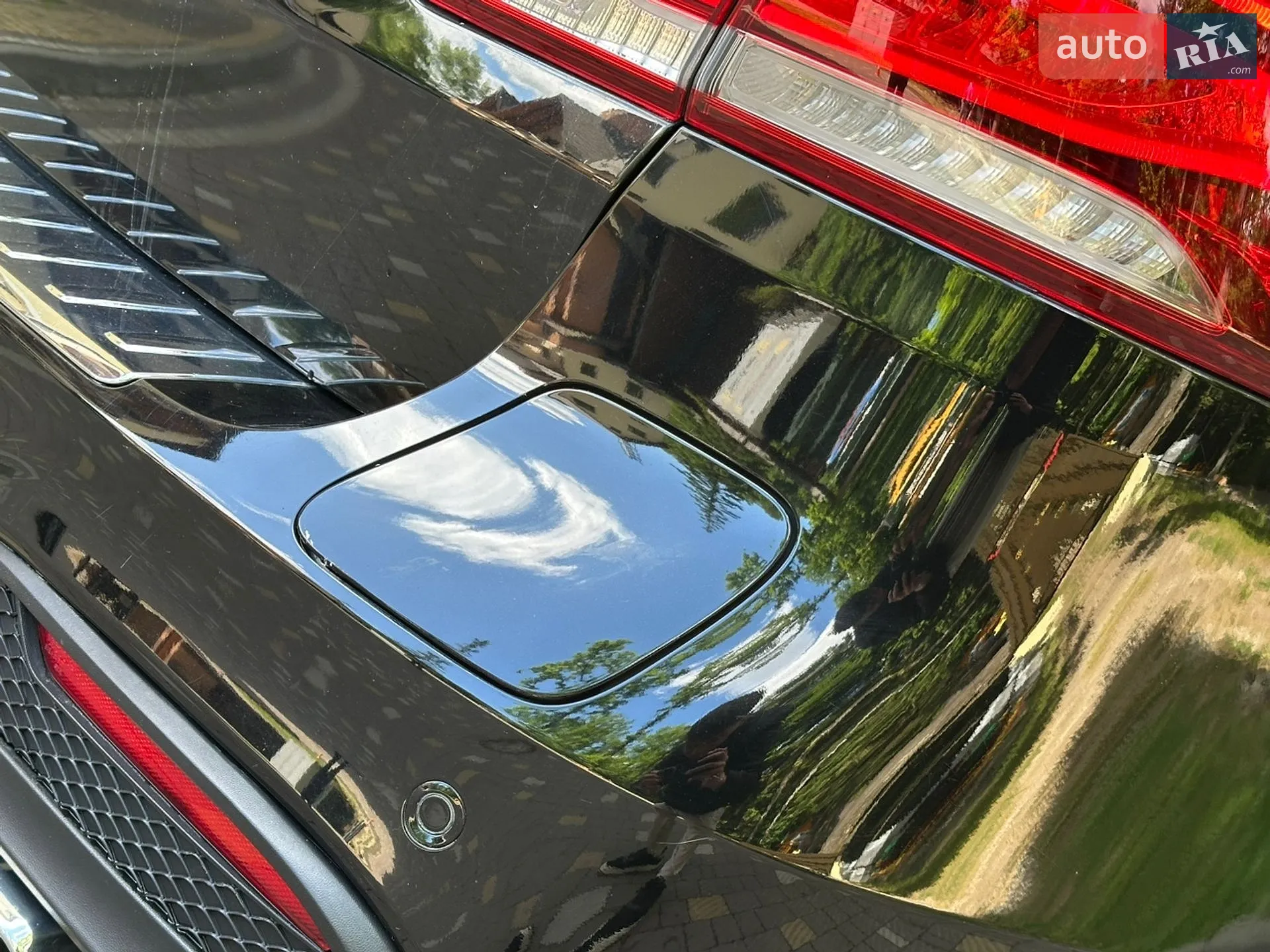 2016 Mercedes-Benz GLE - мініатюра 36