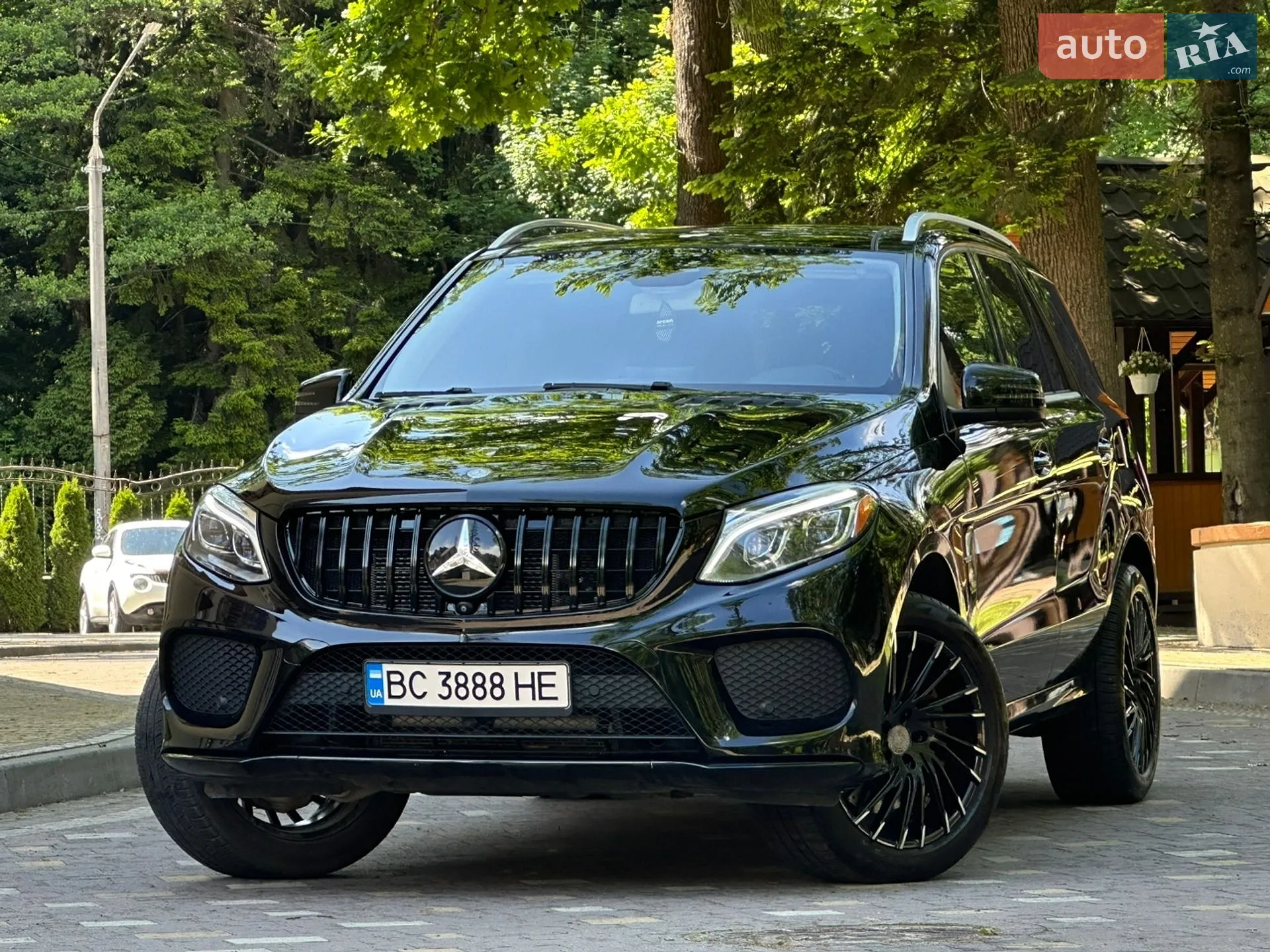 2016 Mercedes-Benz GLE - мініатюра 44