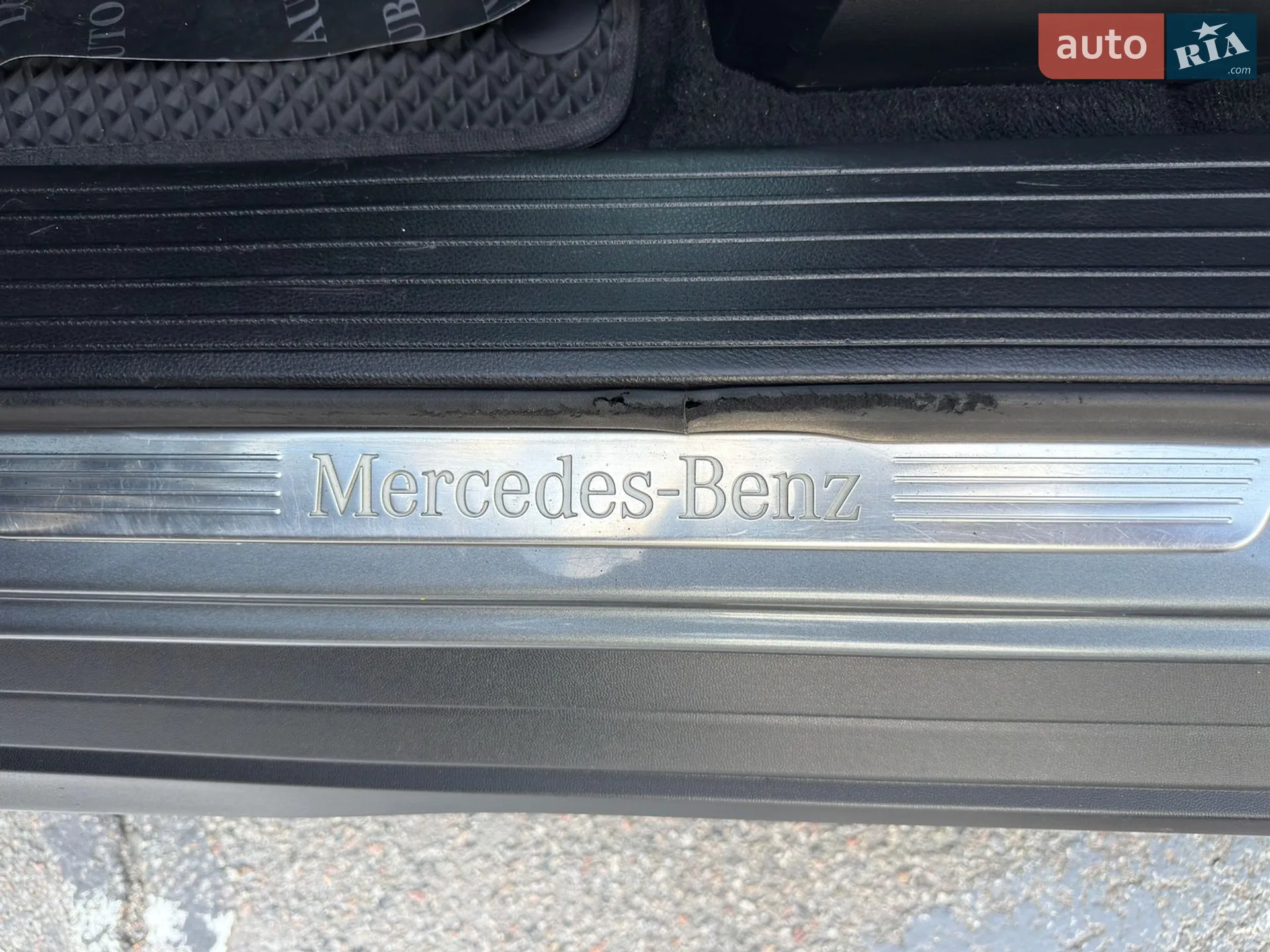 2017 Mercedes-Benz GLE - мініатюра 36