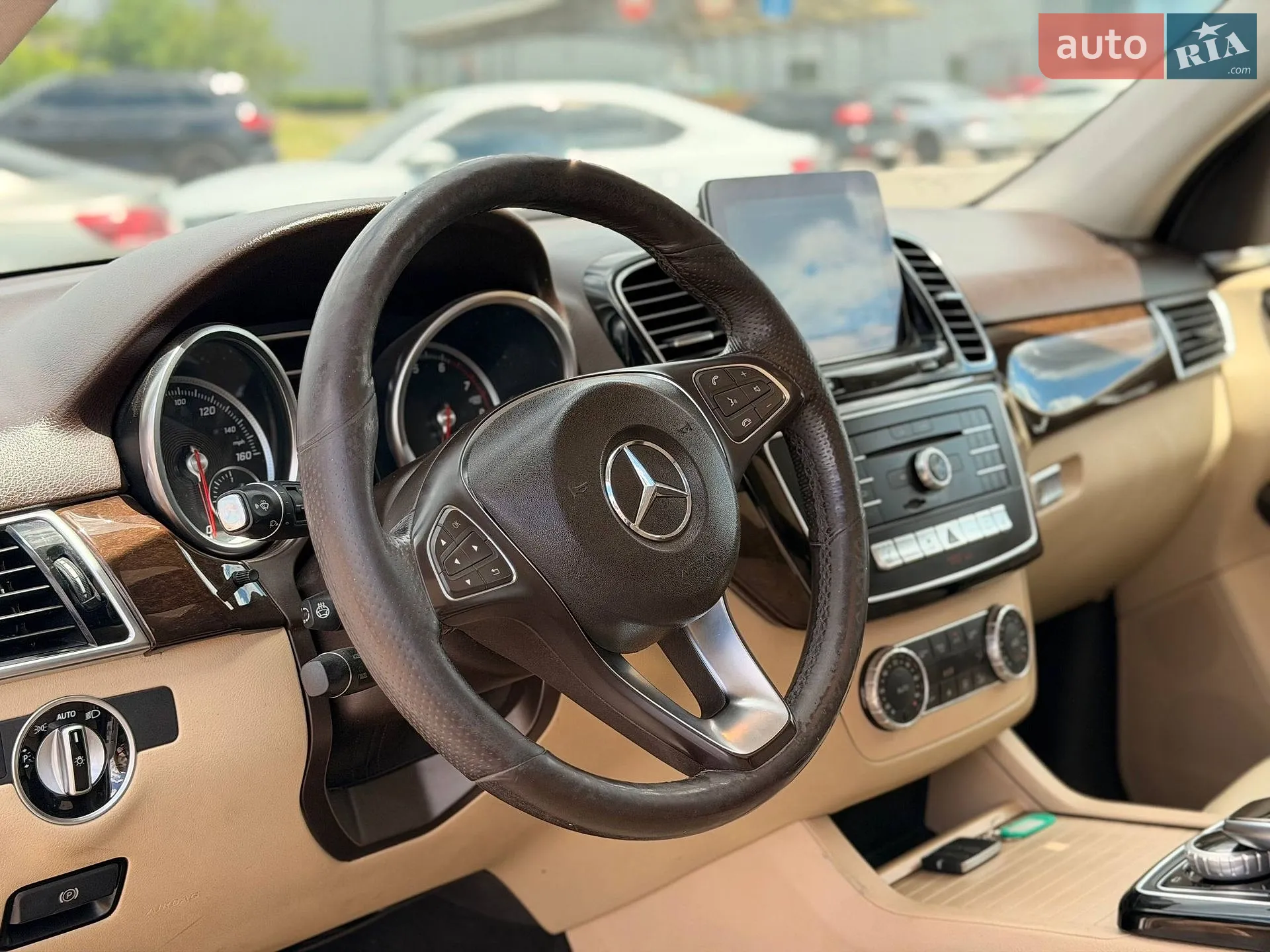 2017 Mercedes-Benz GLE - мініатюра 49