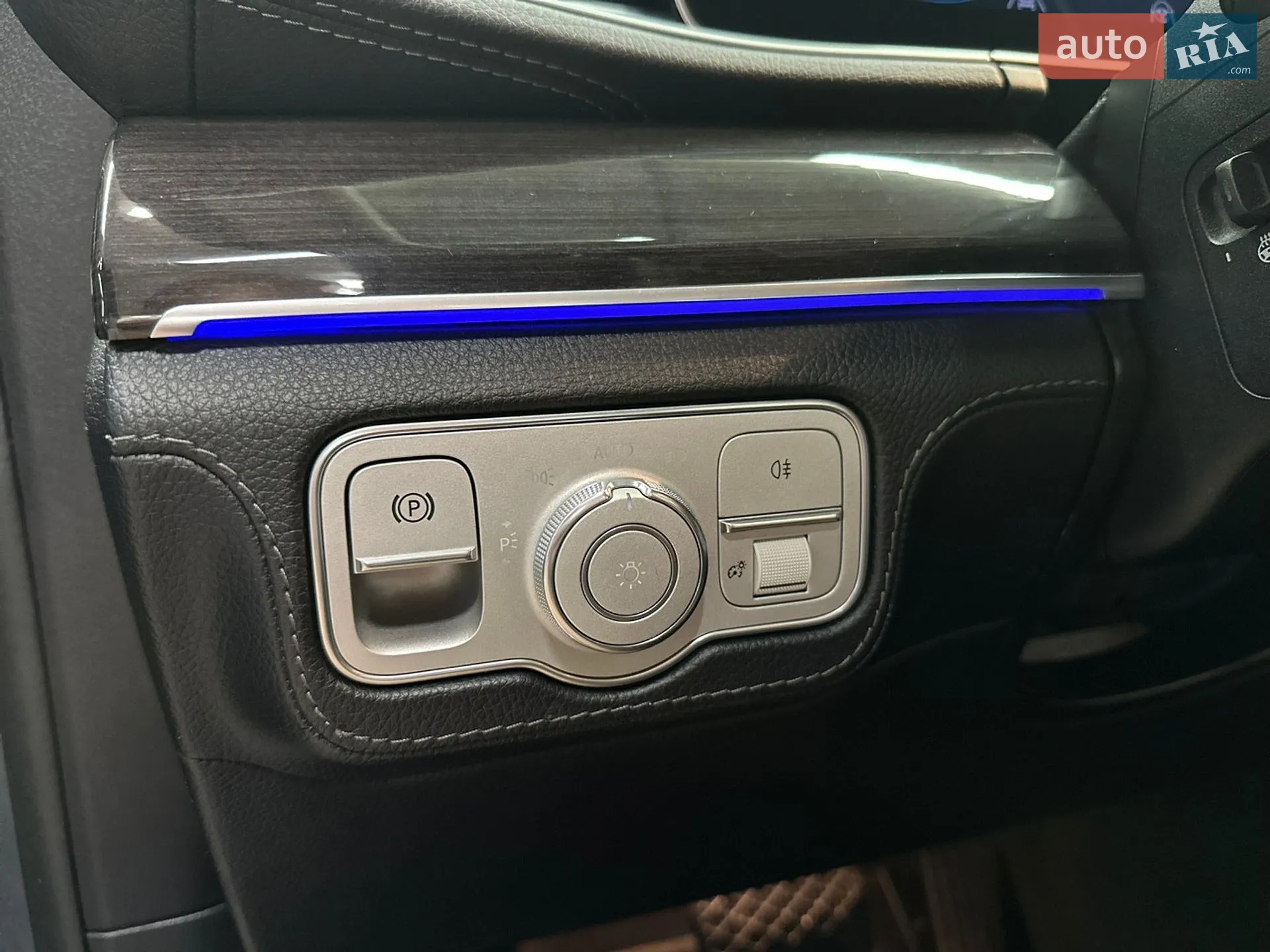 2020 Mercedes-Benz GLE - мініатюра 32