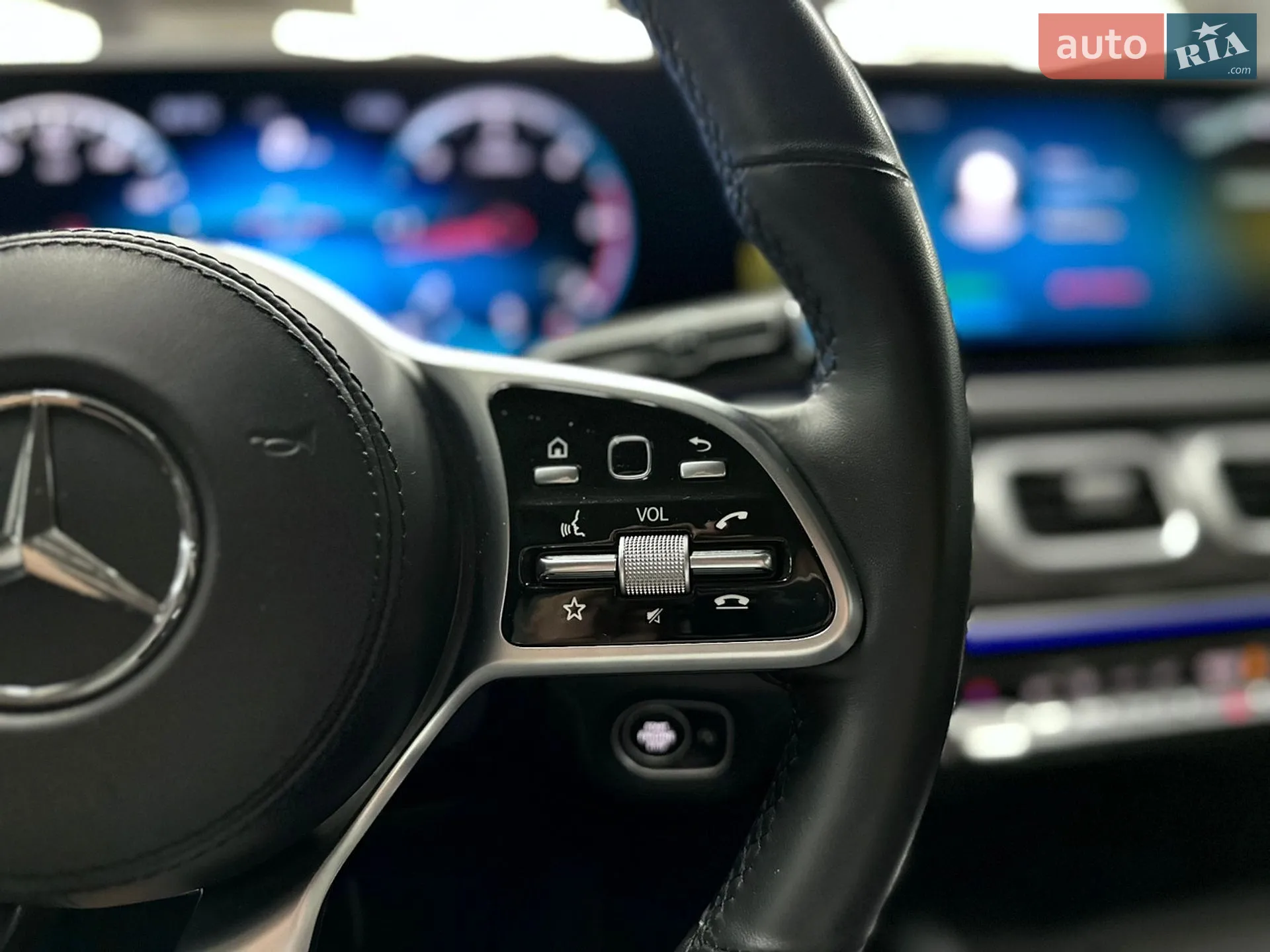 2020 Mercedes-Benz GLE - мініатюра 37