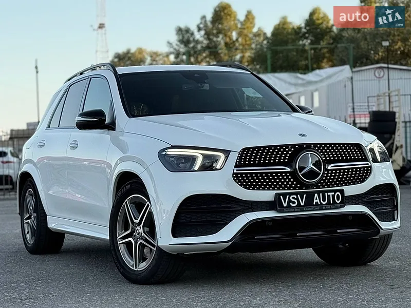 Audi A8 2018 VIN WAU8DAF83KN010633 фото оголошення 128 з 176