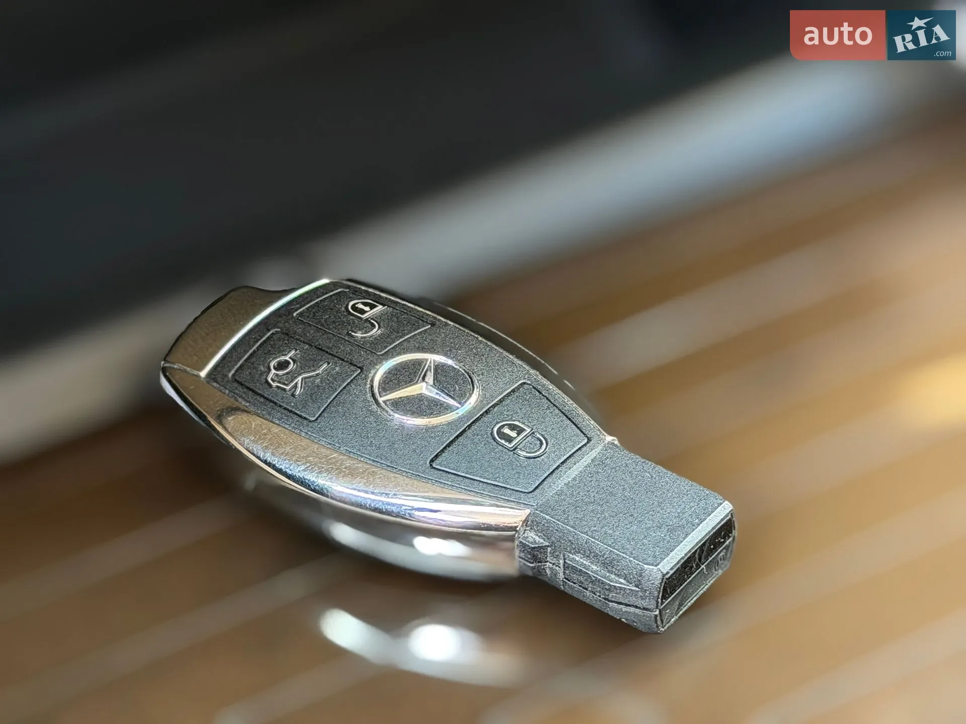 2017 Mercedes-Benz GLE - мініатюра 36