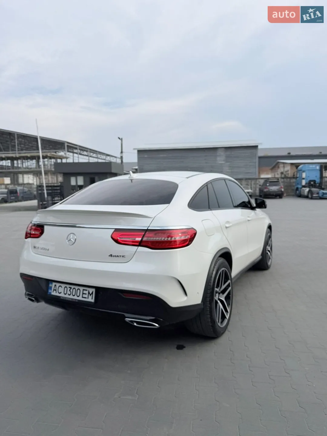2016 Mercedes-Benz GLE - мініатюра 8