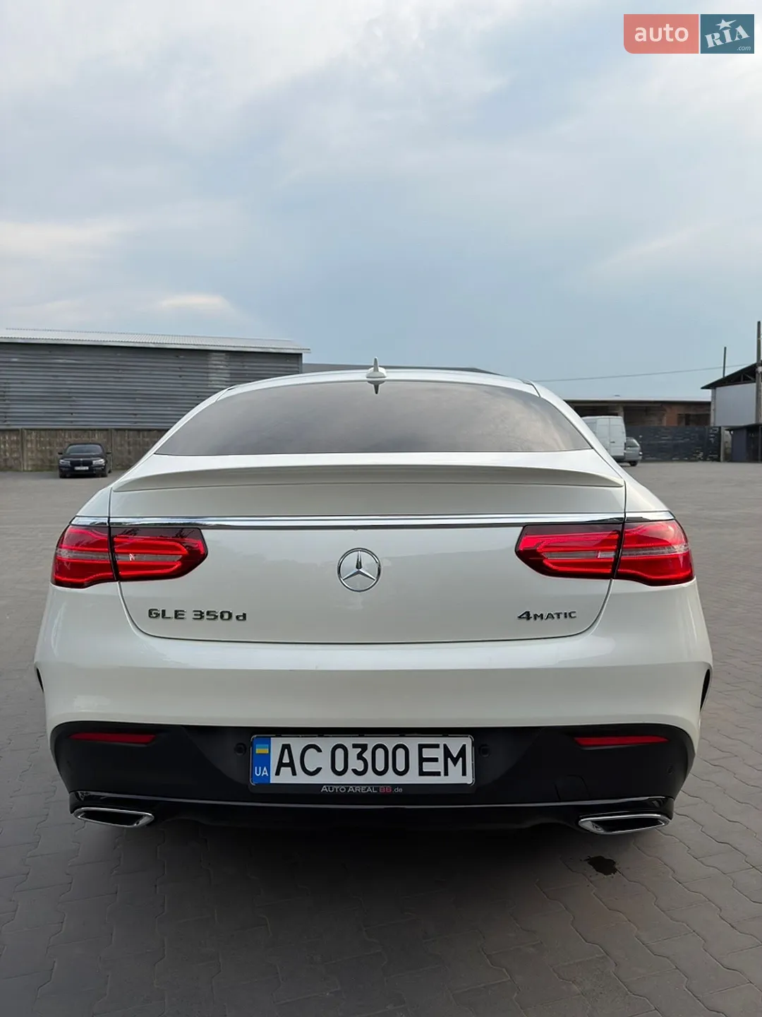 2016 Mercedes-Benz GLE - мініатюра 10