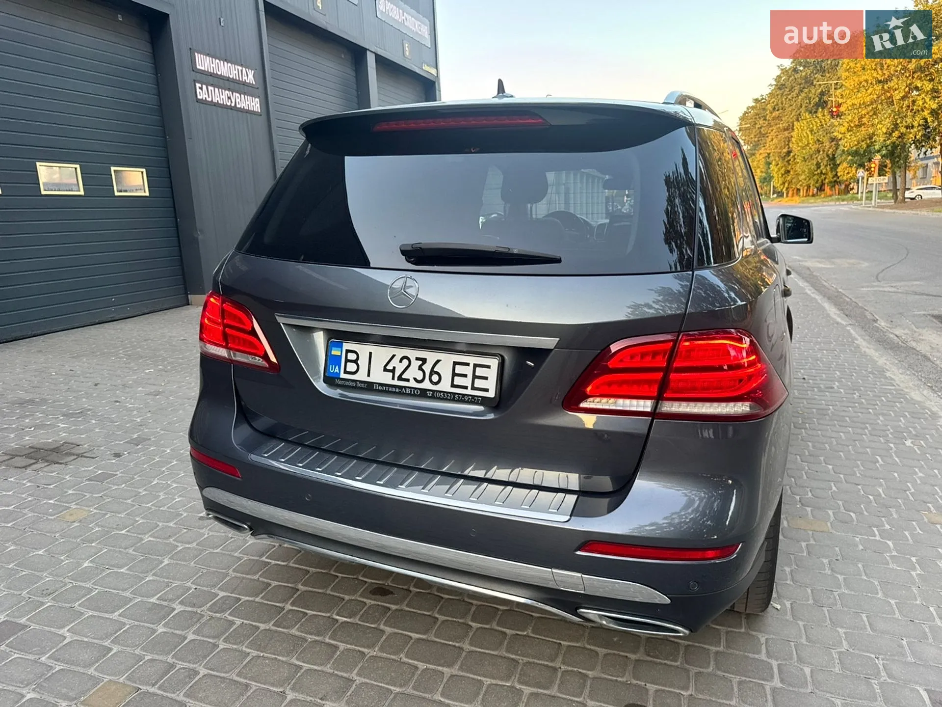 2016 Mercedes-Benz GLE - мініатюра 31