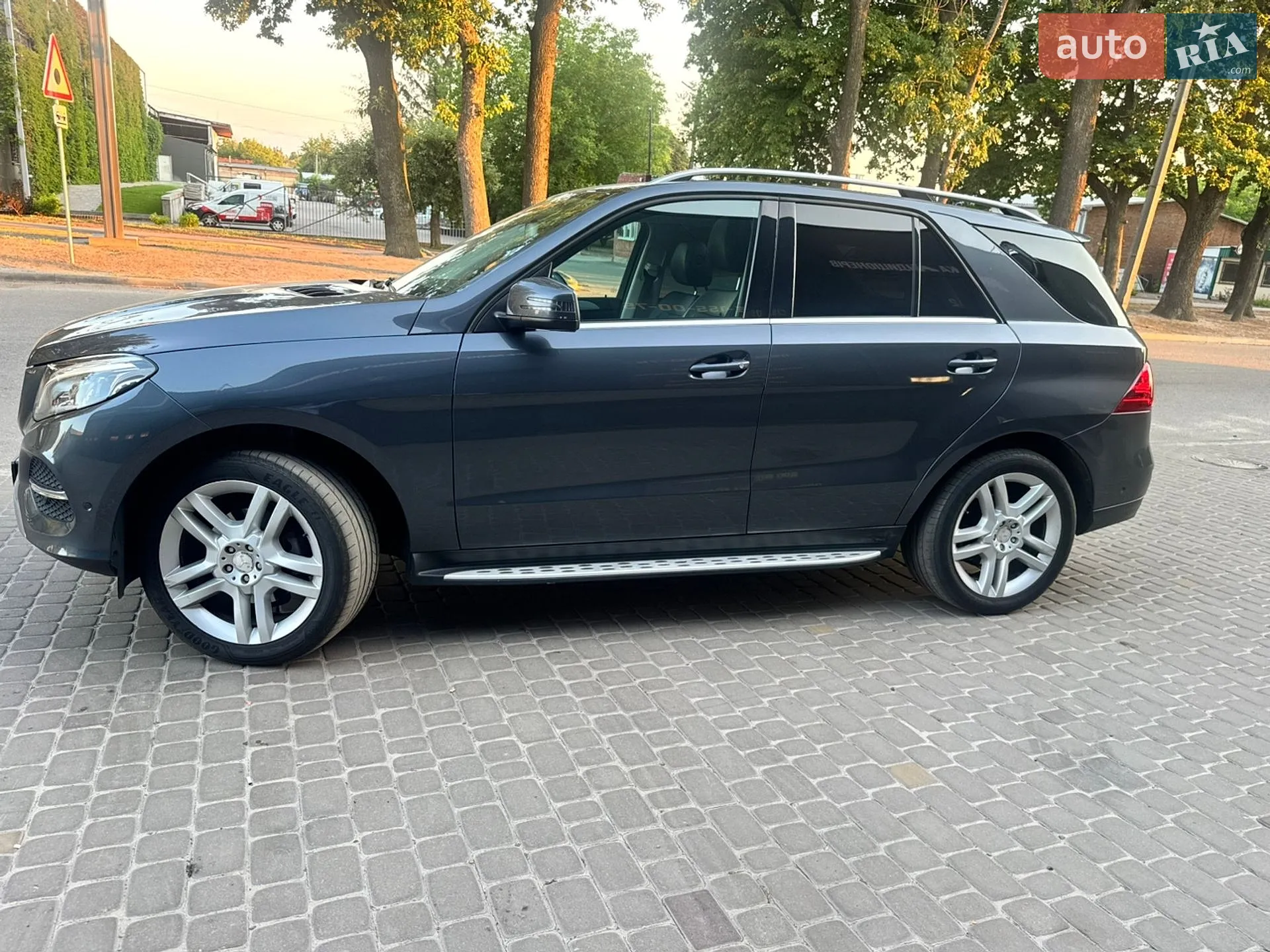 2016 Mercedes-Benz GLE - мініатюра 17