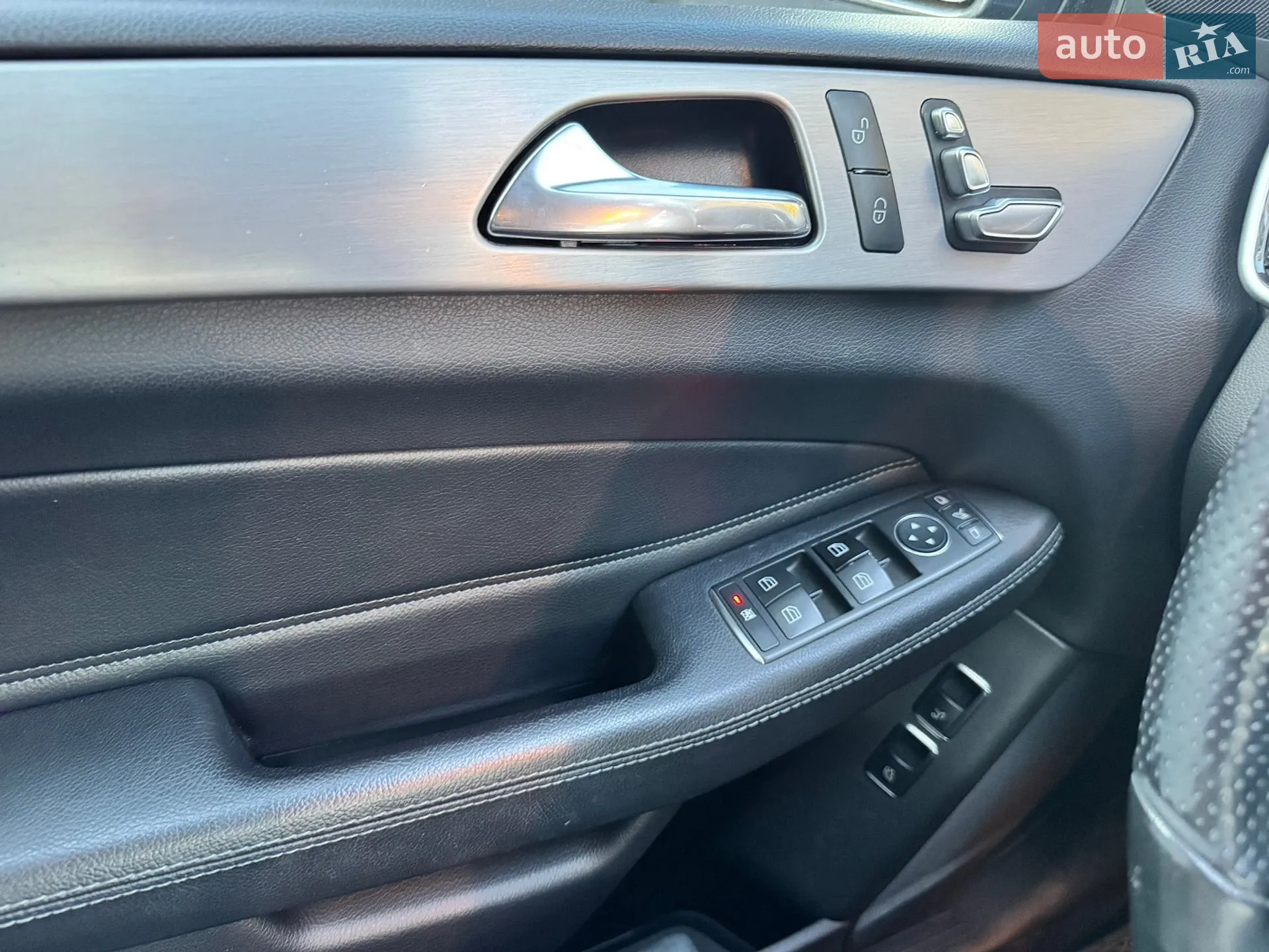 2016 Mercedes-Benz GLE - мініатюра 53