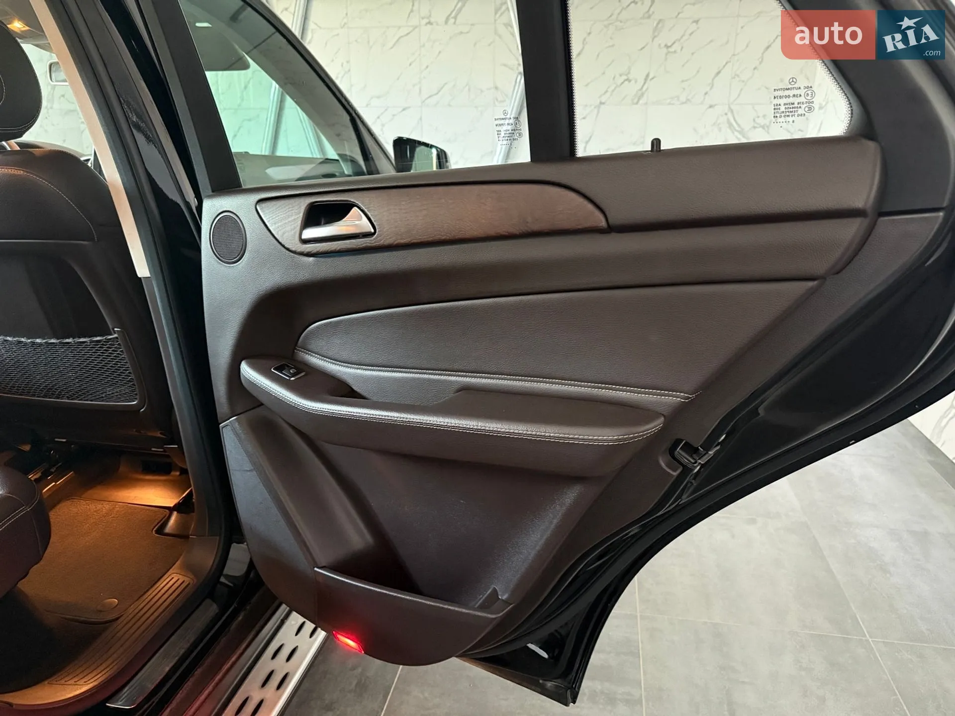 2015 Mercedes-Benz GLE - мініатюра 18