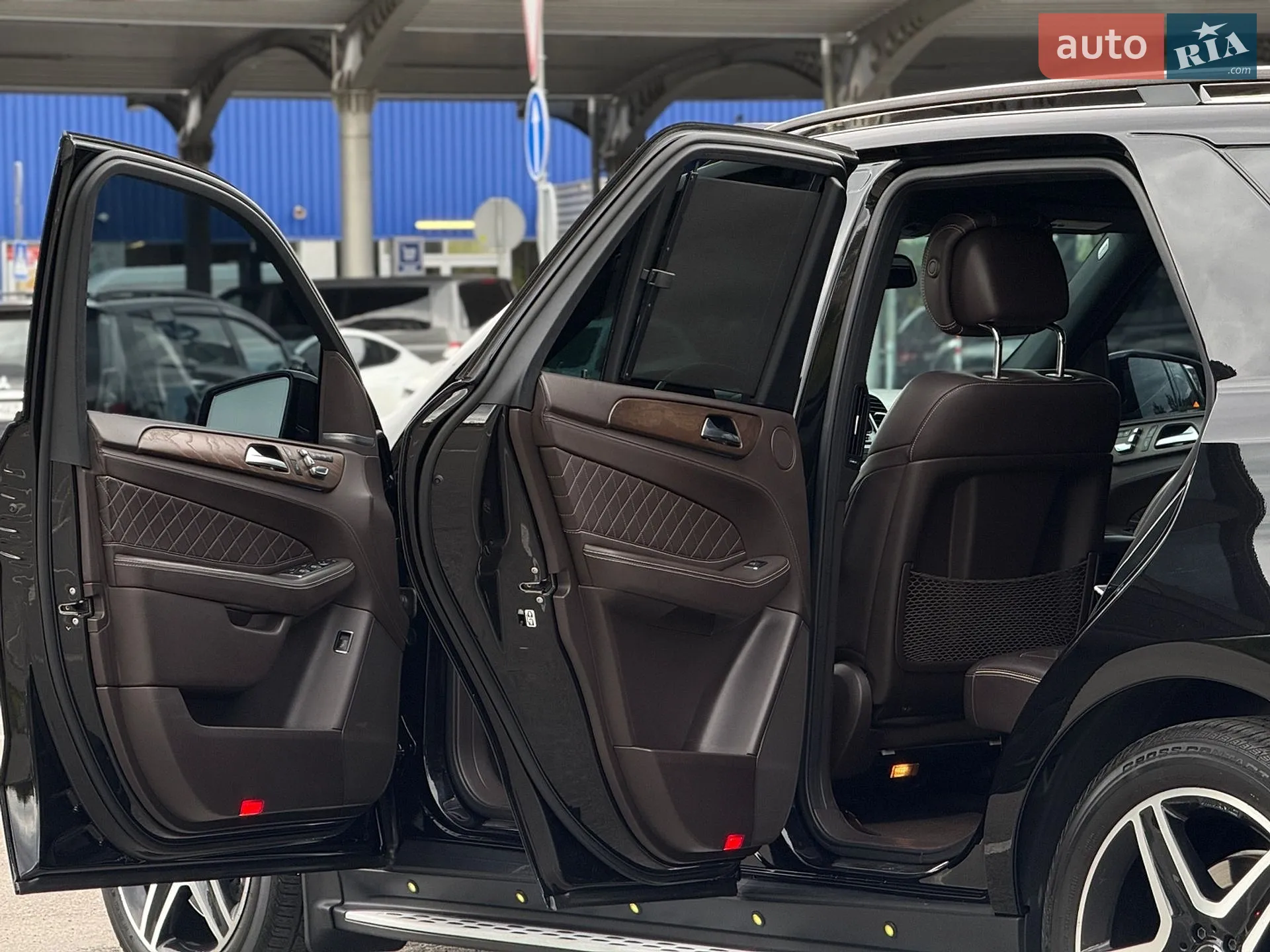 2017 Mercedes-Benz GLE - мініатюра 34