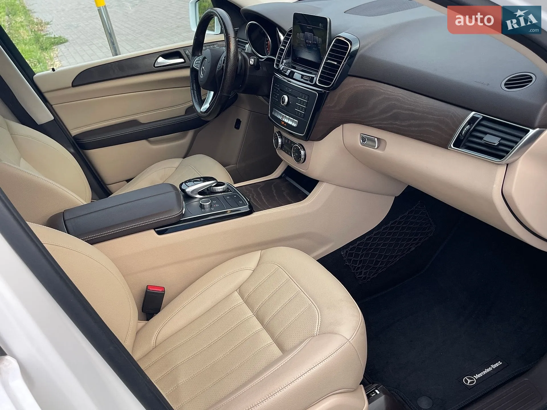 2018 Mercedes-Benz GLE - мініатюра 35