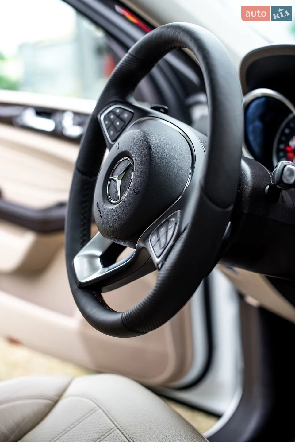 2017 Mercedes-Benz GLE - мініатюра 22