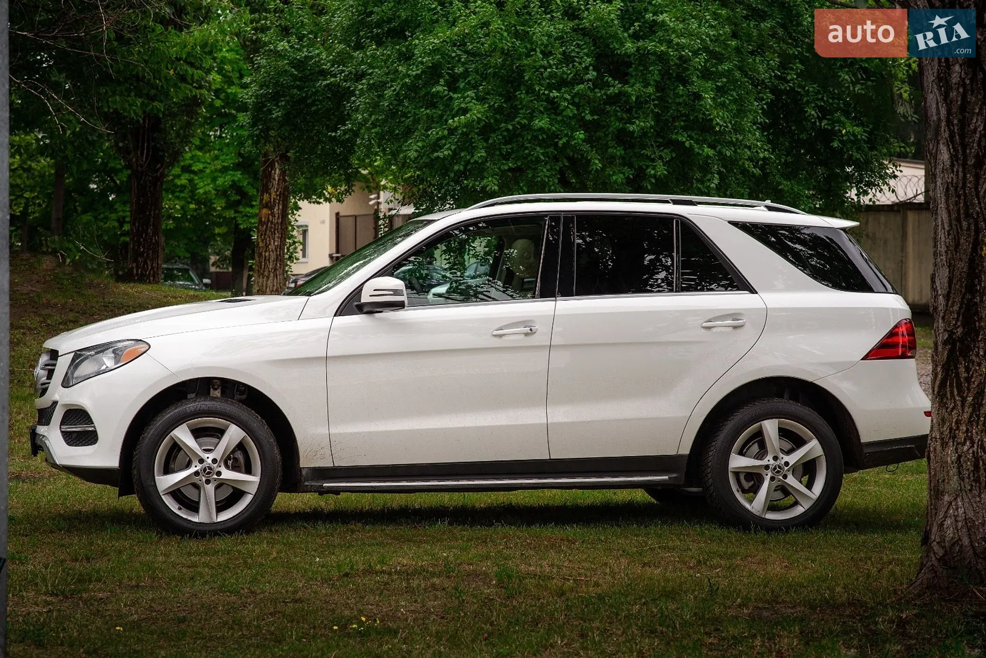 2017 Mercedes-Benz GLE - мініатюра 3