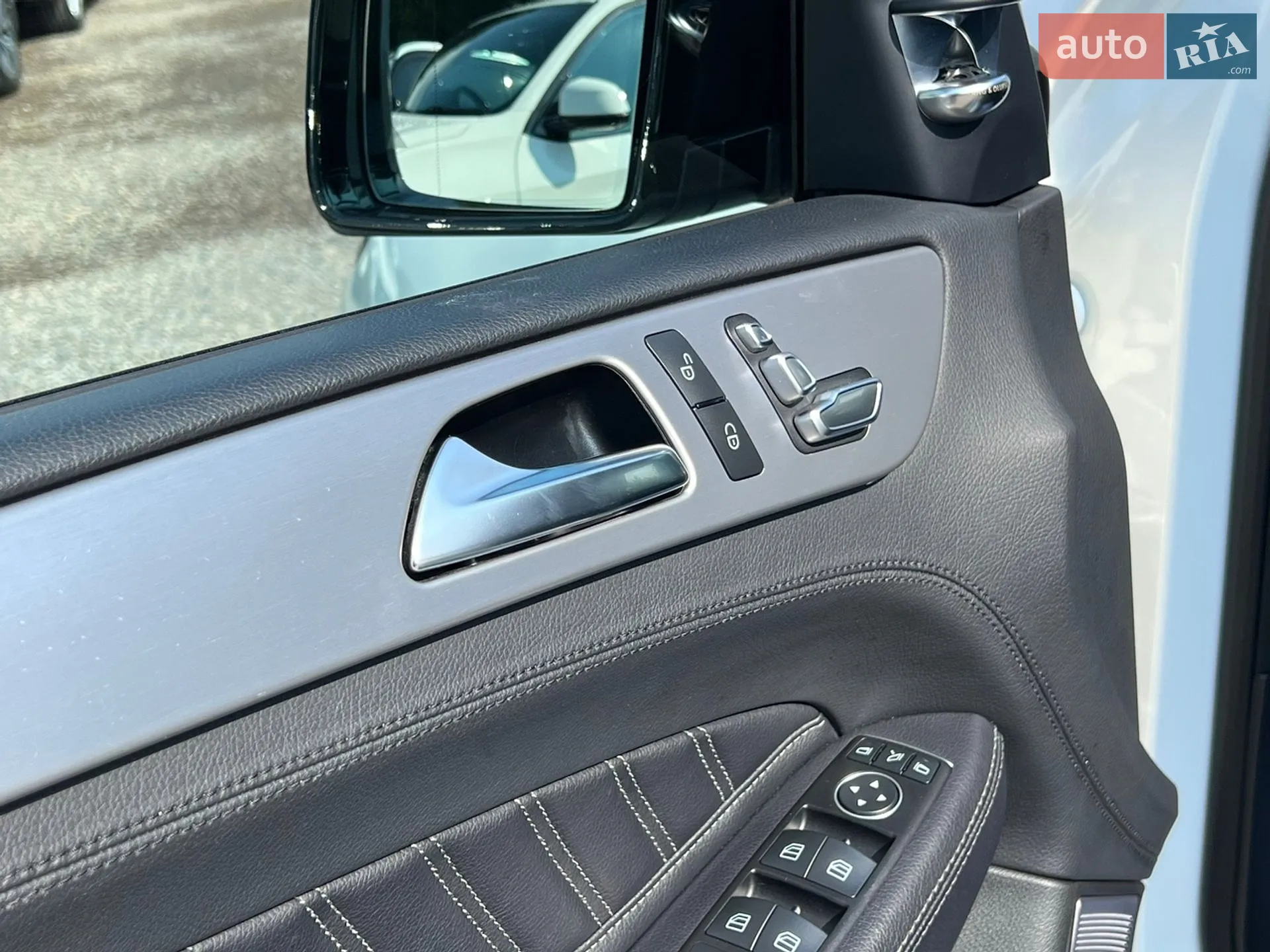2015 Mercedes-Benz GLE - мініатюра 19