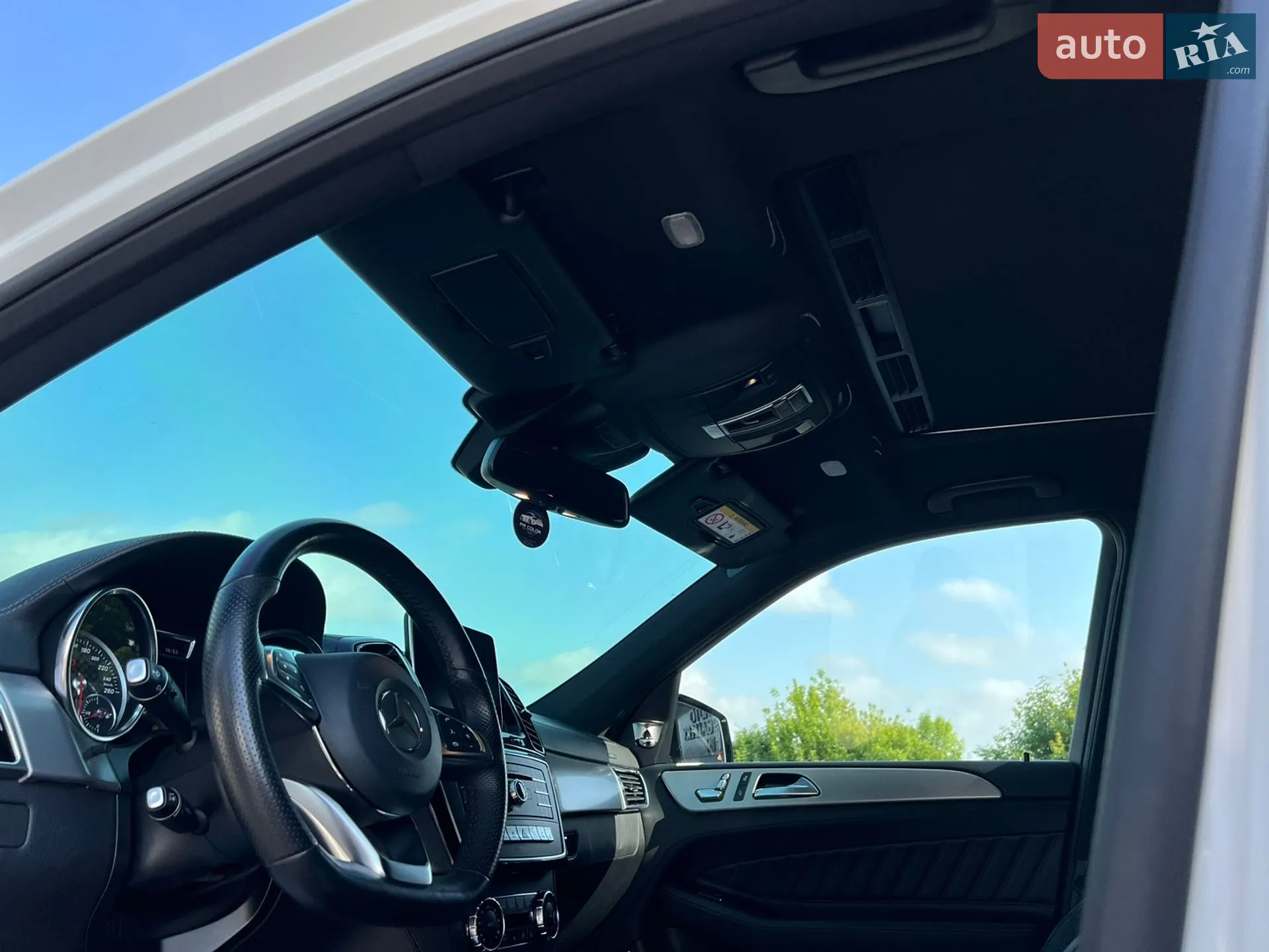 2015 Mercedes-Benz GLE - мініатюра 29