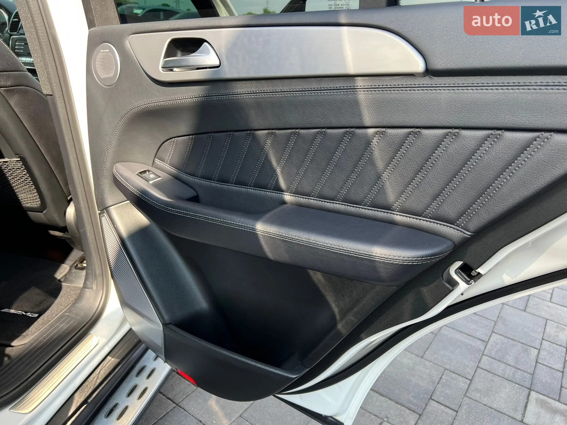 2015 Mercedes-Benz GLE - мініатюра 33