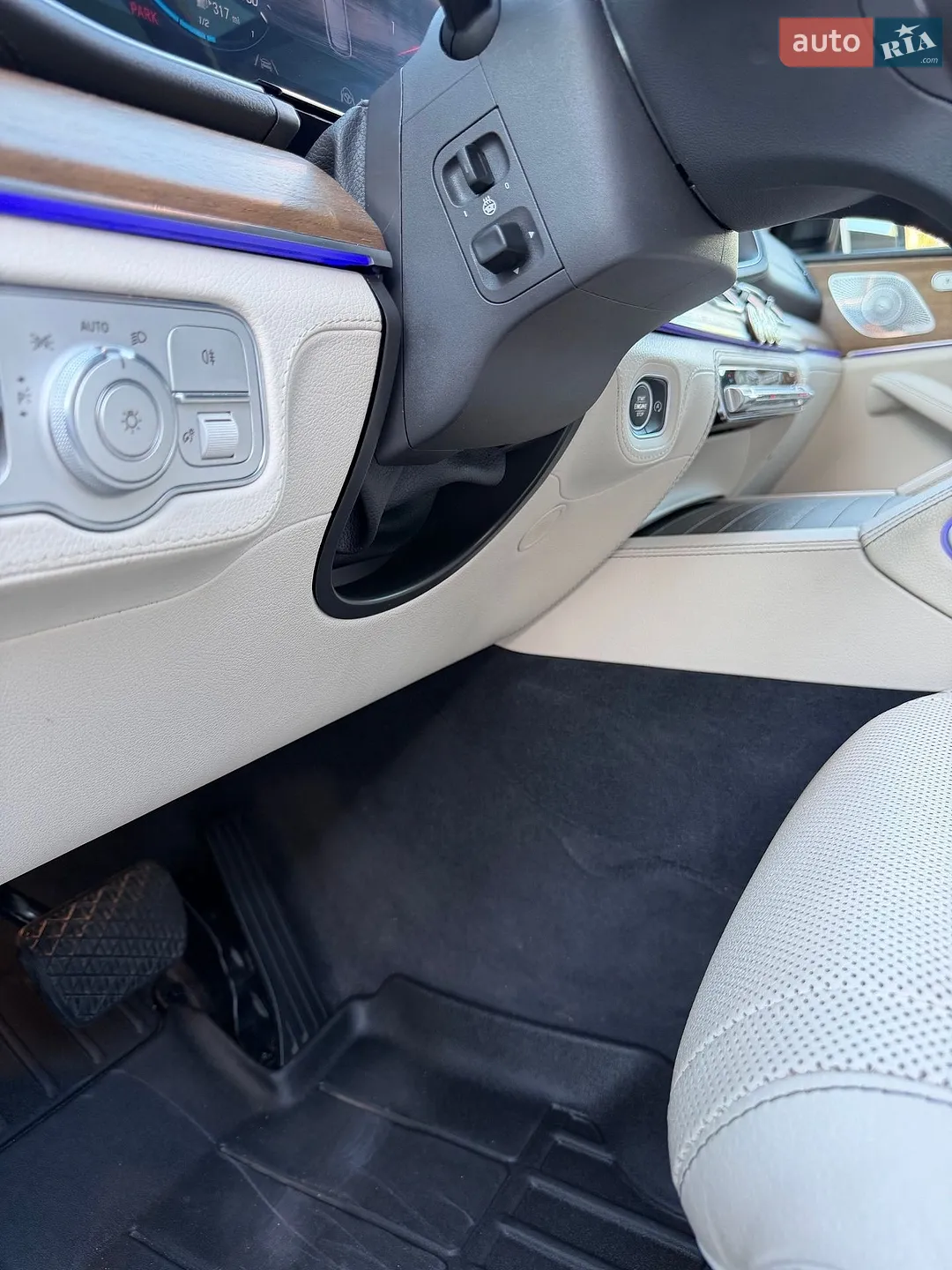 2020 Mercedes-Benz GLE - мініатюра 21