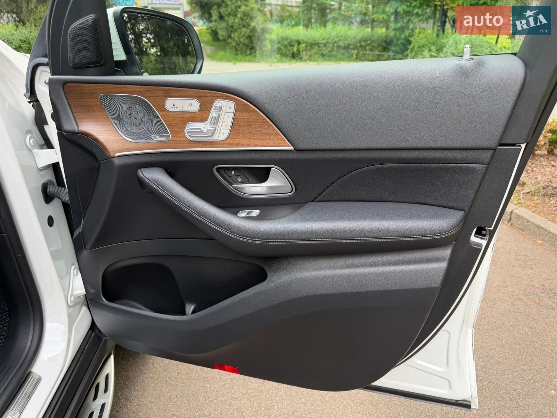 2023 Mercedes-Benz GLE - мініатюра 25