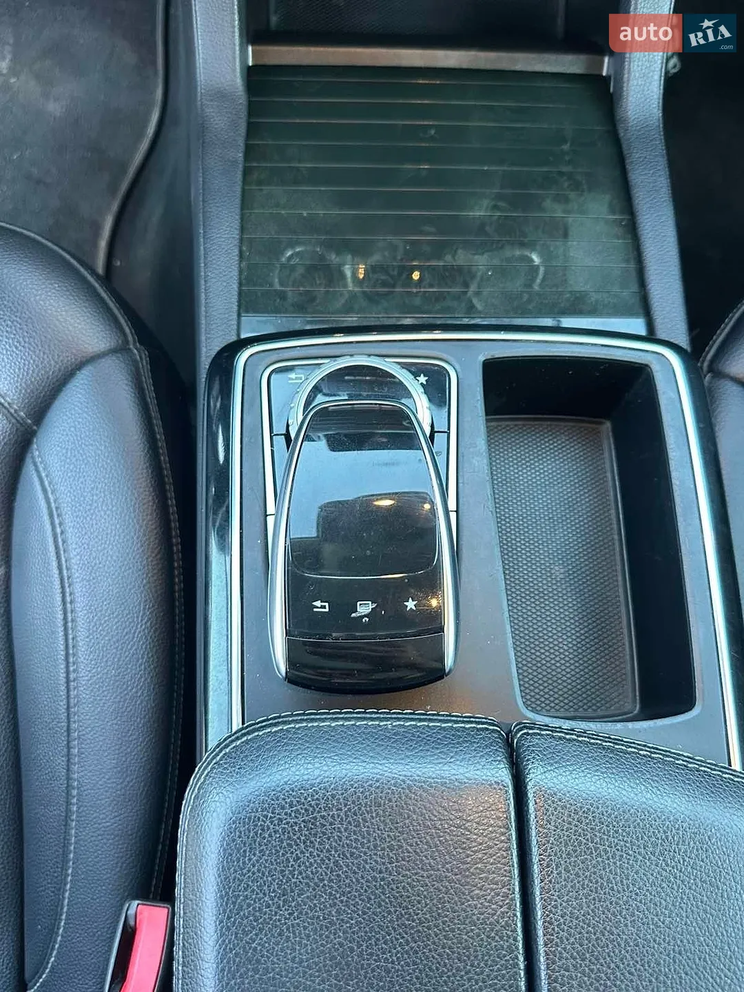 2015 Mercedes-Benz GLE - мініатюра 24
