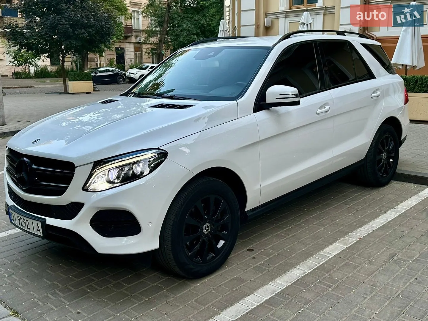 2017 Mercedes-Benz GLE - мініатюра 4