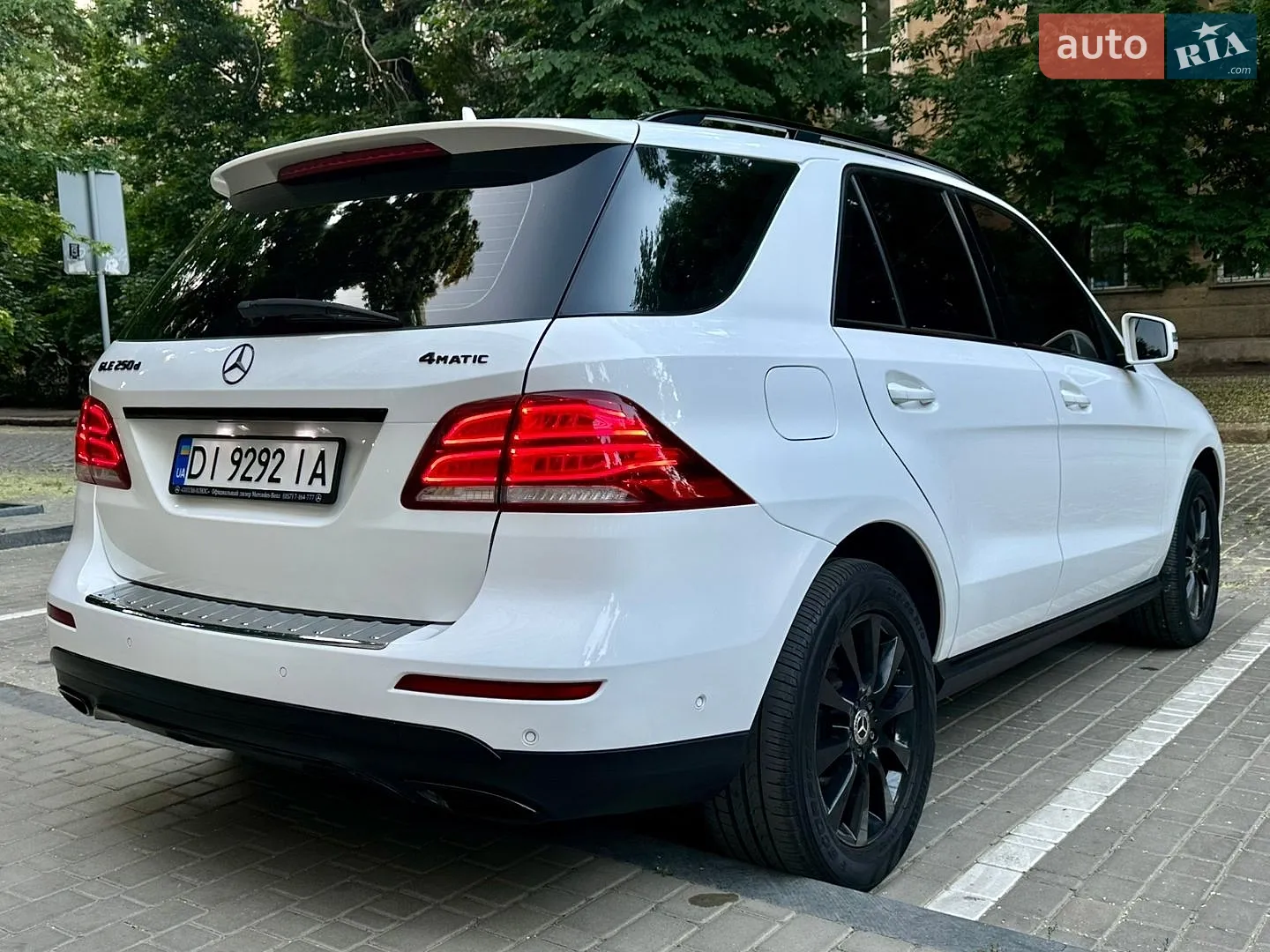 2017 Mercedes-Benz GLE - мініатюра 11