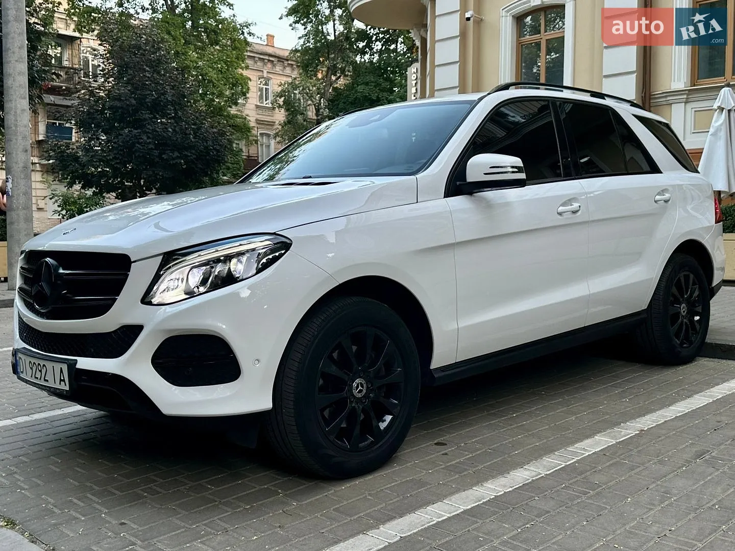 2017 Mercedes-Benz GLE - мініатюра 6