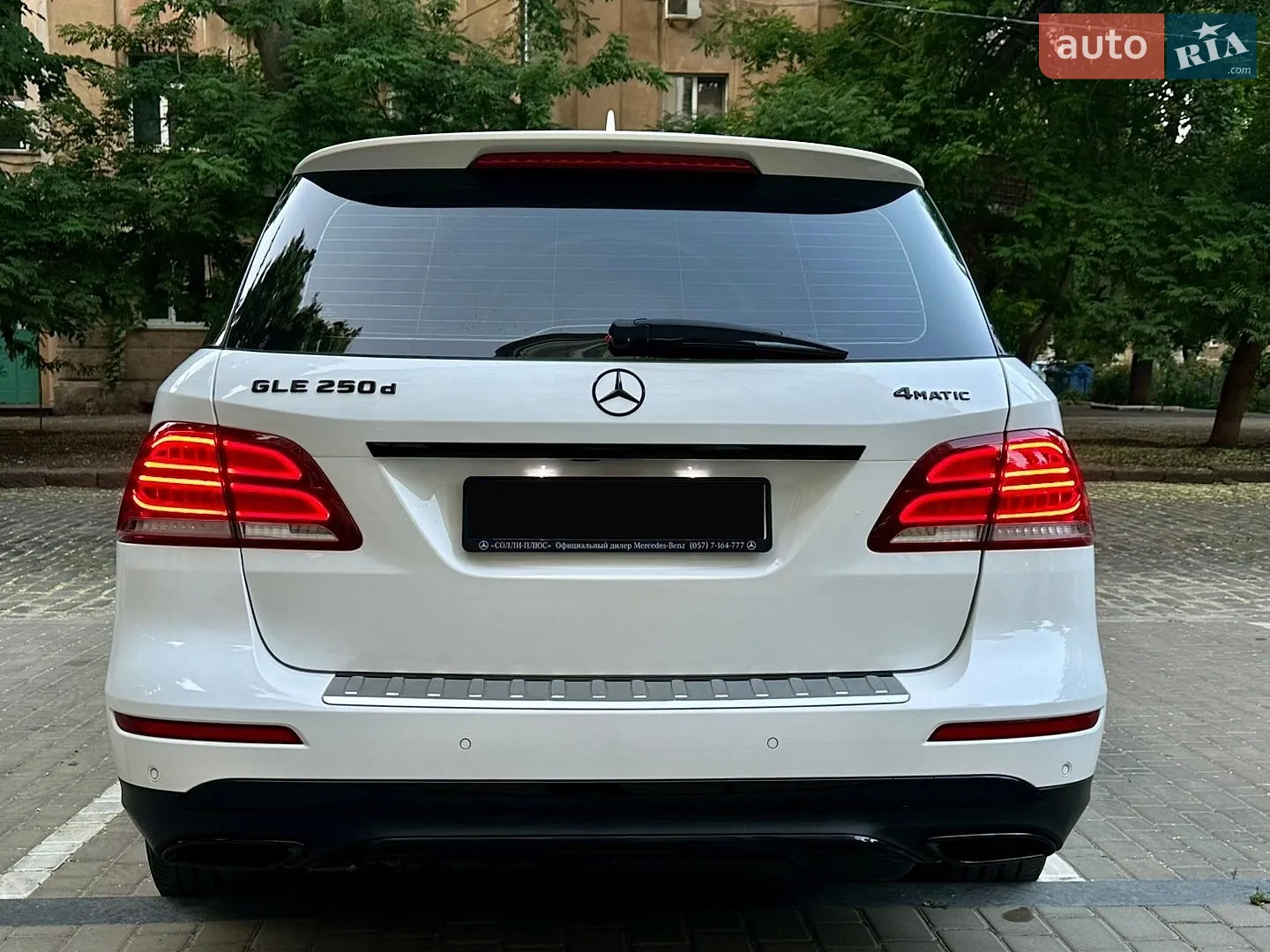 2017 Mercedes-Benz GLE - мініатюра 10