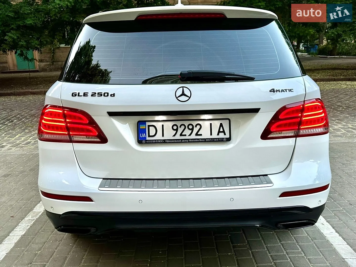 2017 Mercedes-Benz GLE - мініатюра 29
