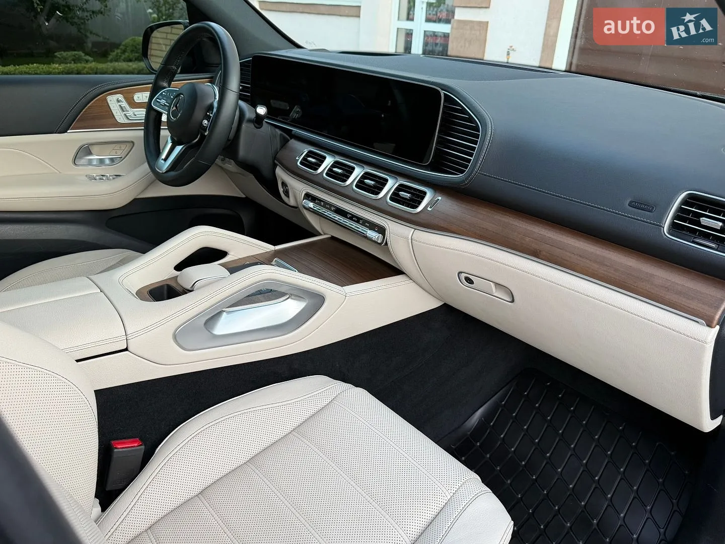 2022 Mercedes-Benz GLE - мініатюра 40