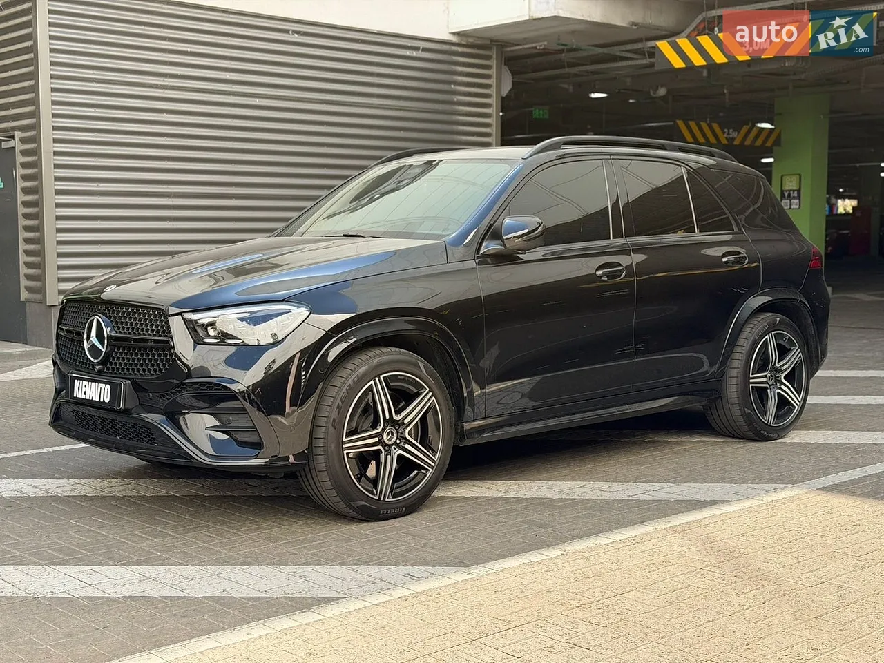 2022 BMW X6 M - мініатюра 19
