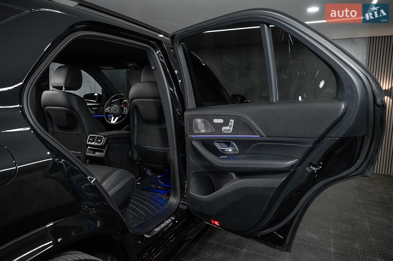 2021 Mercedes-Benz GLE - мініатюра 30