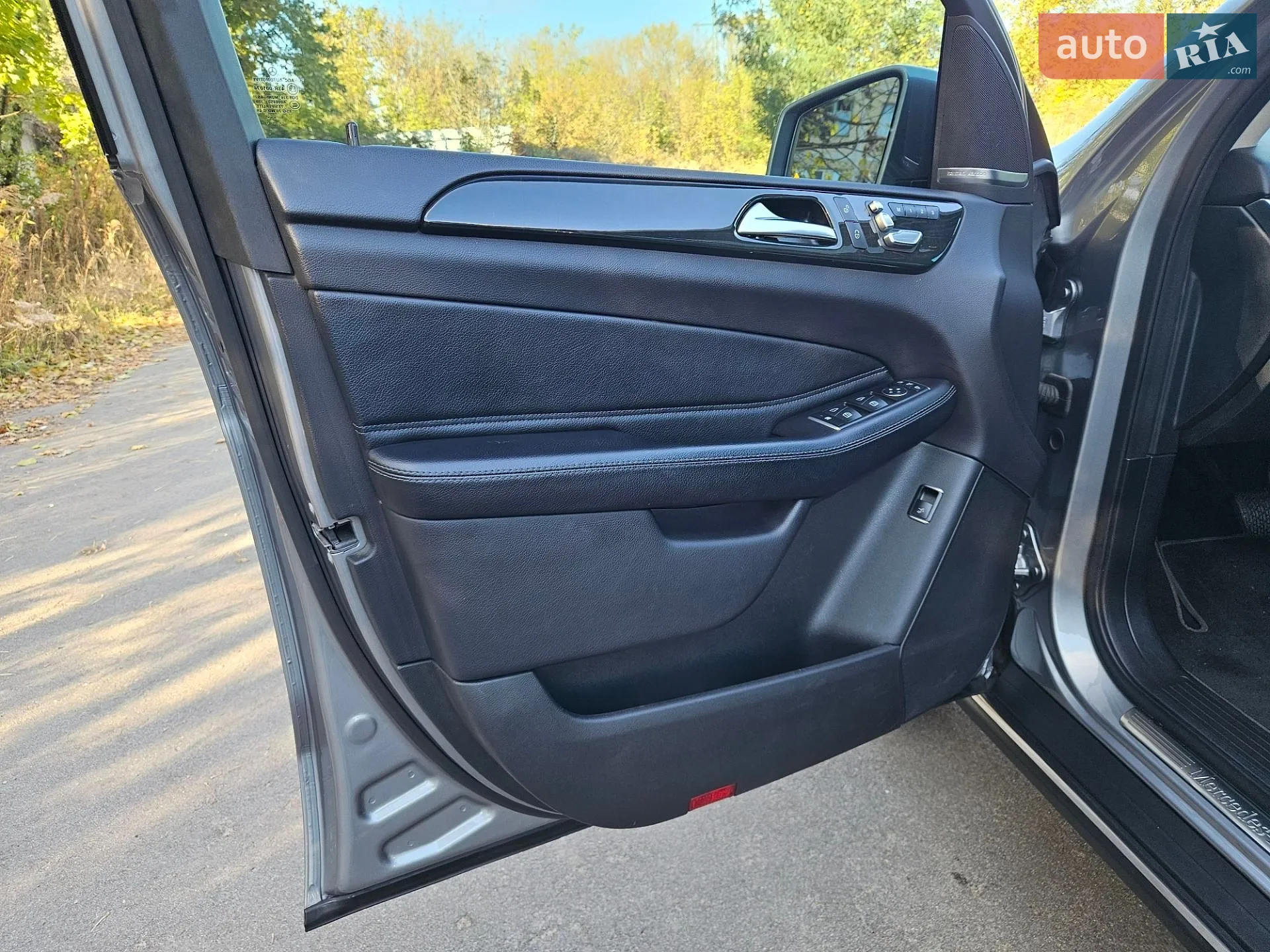 2015 Mercedes-Benz GLE - мініатюра 30