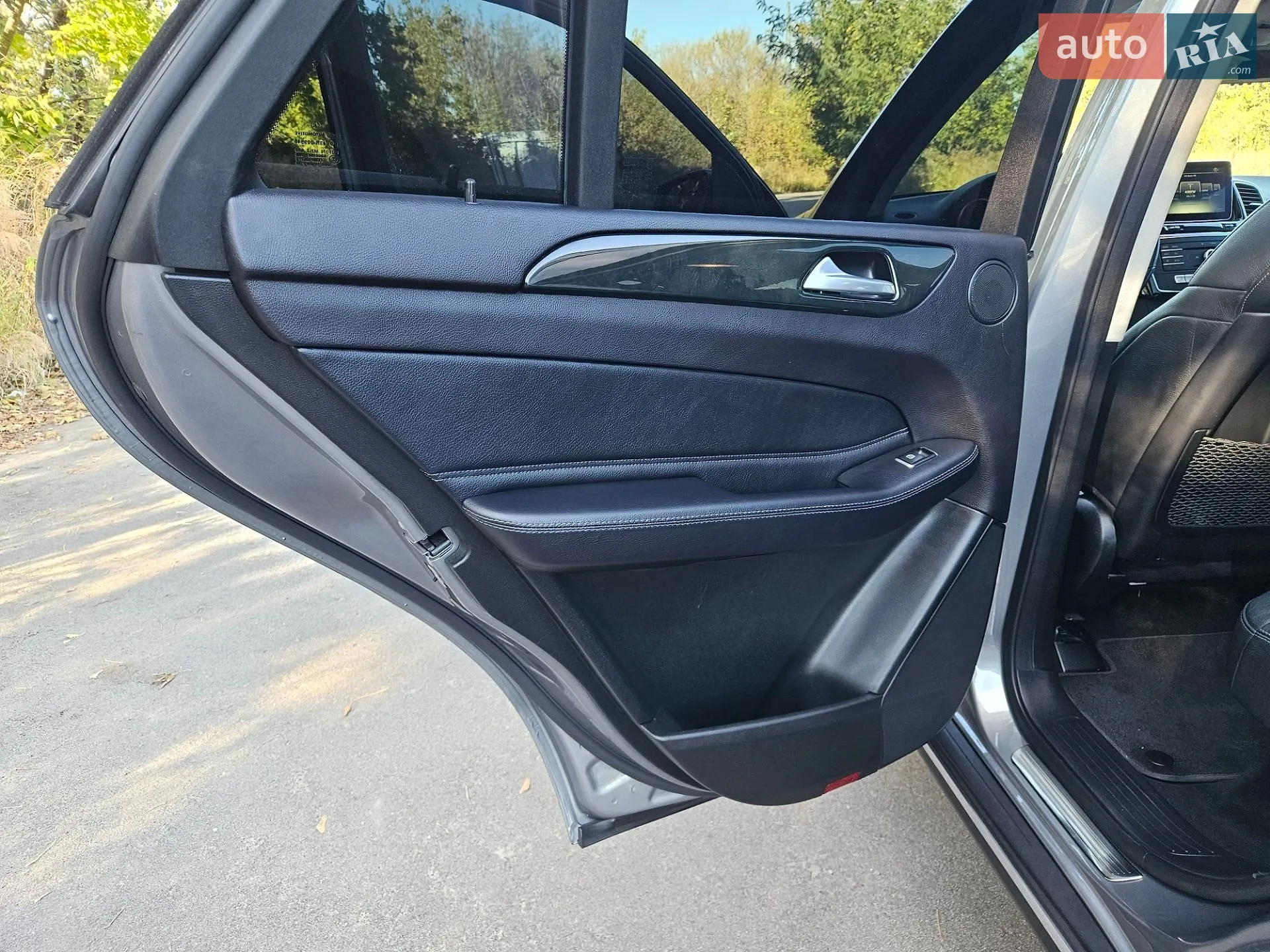 2015 Mercedes-Benz GLE - мініатюра 31