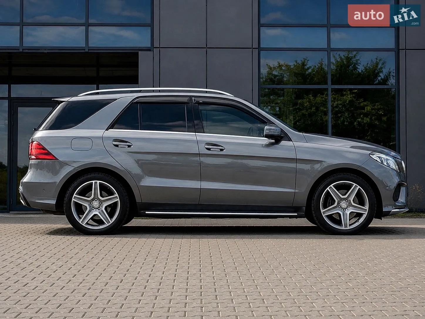 2016 Mercedes-Benz GLE - мініатюра 6