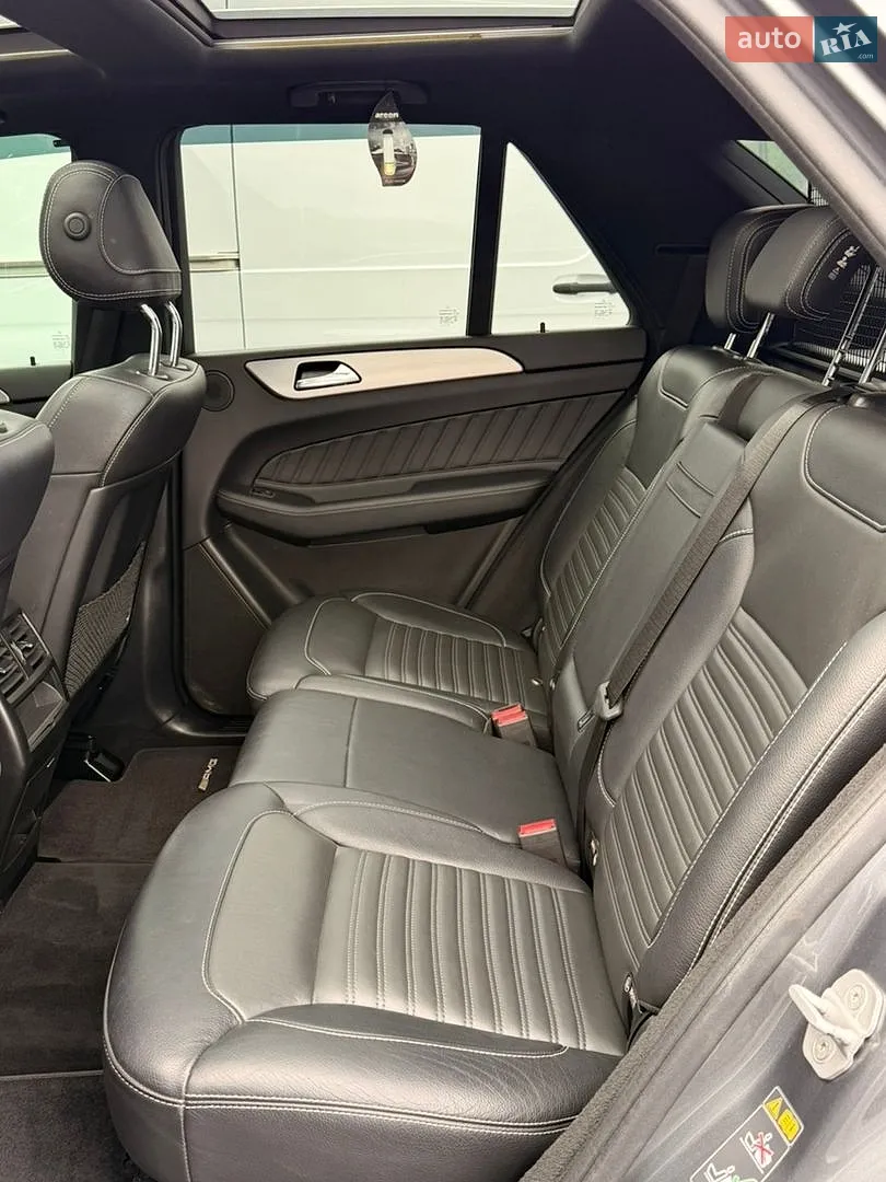 2016 Mercedes-Benz GLE - мініатюра 18