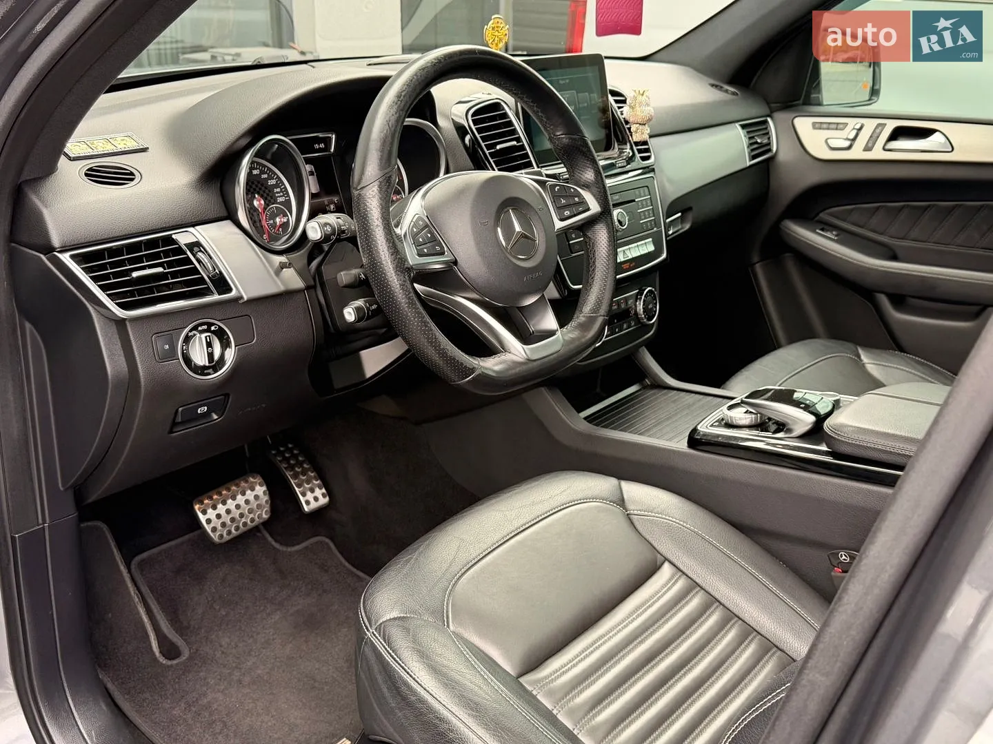 2016 Mercedes-Benz GLE - мініатюра 9
