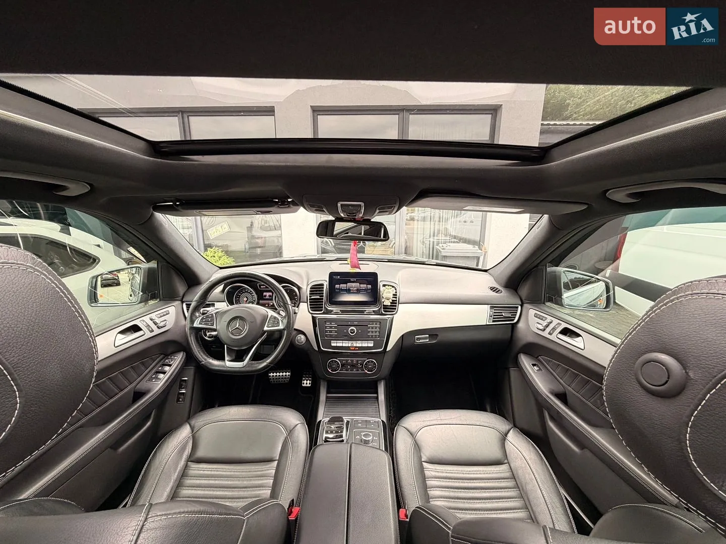 2016 Mercedes-Benz GLE - мініатюра 13