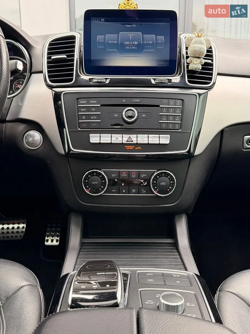 2016 Mercedes-Benz GLE - мініатюра 26