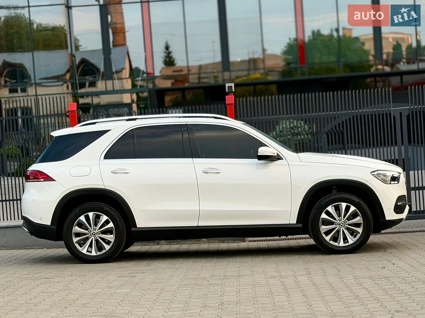 2019 Mercedes-Benz GLE - мініатюра 9