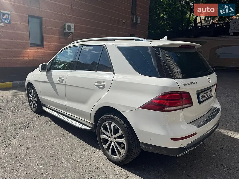 Mercedes-Benz GLE-Class