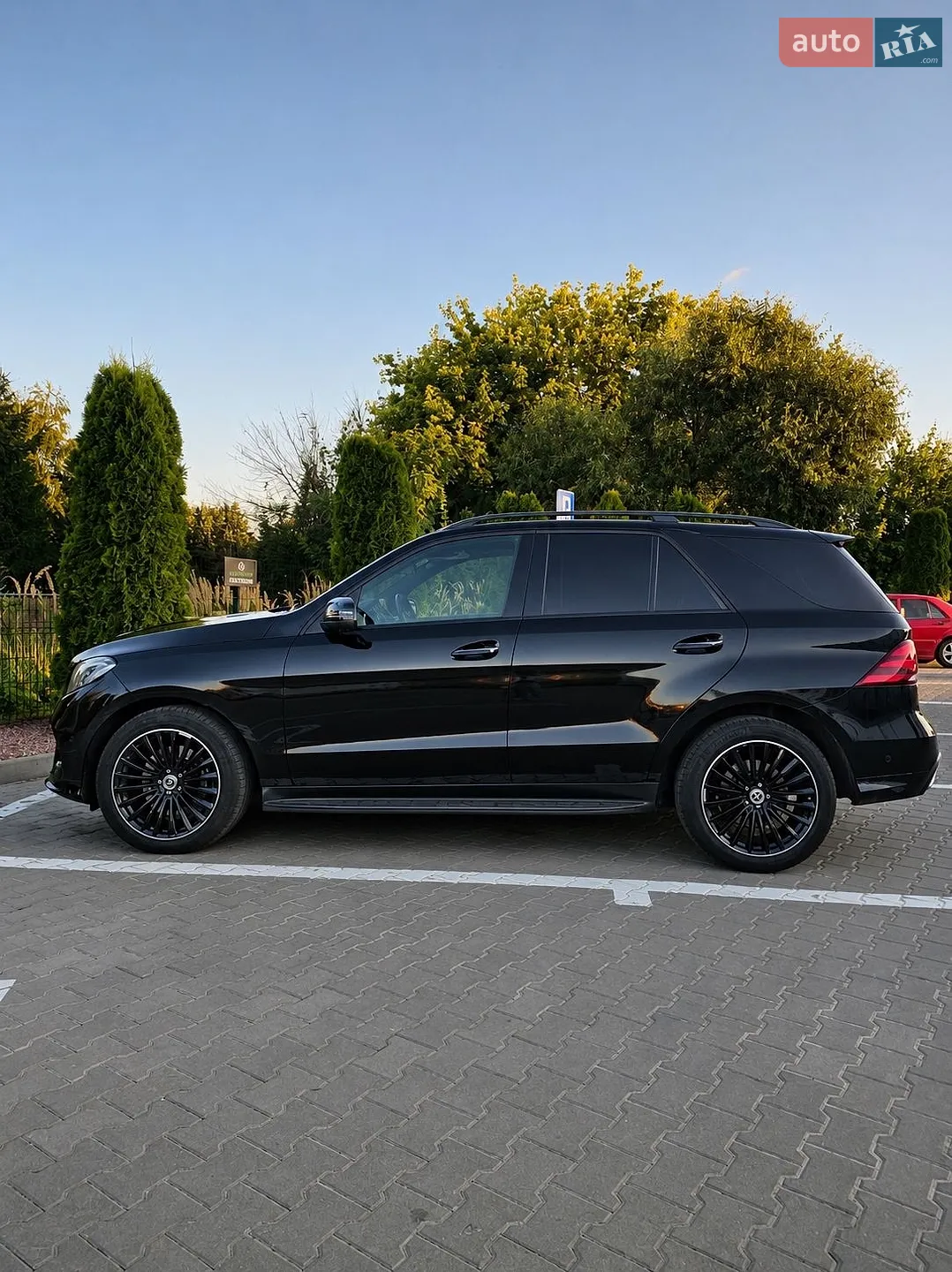 2017 Mercedes-Benz GLE - мініатюра 2